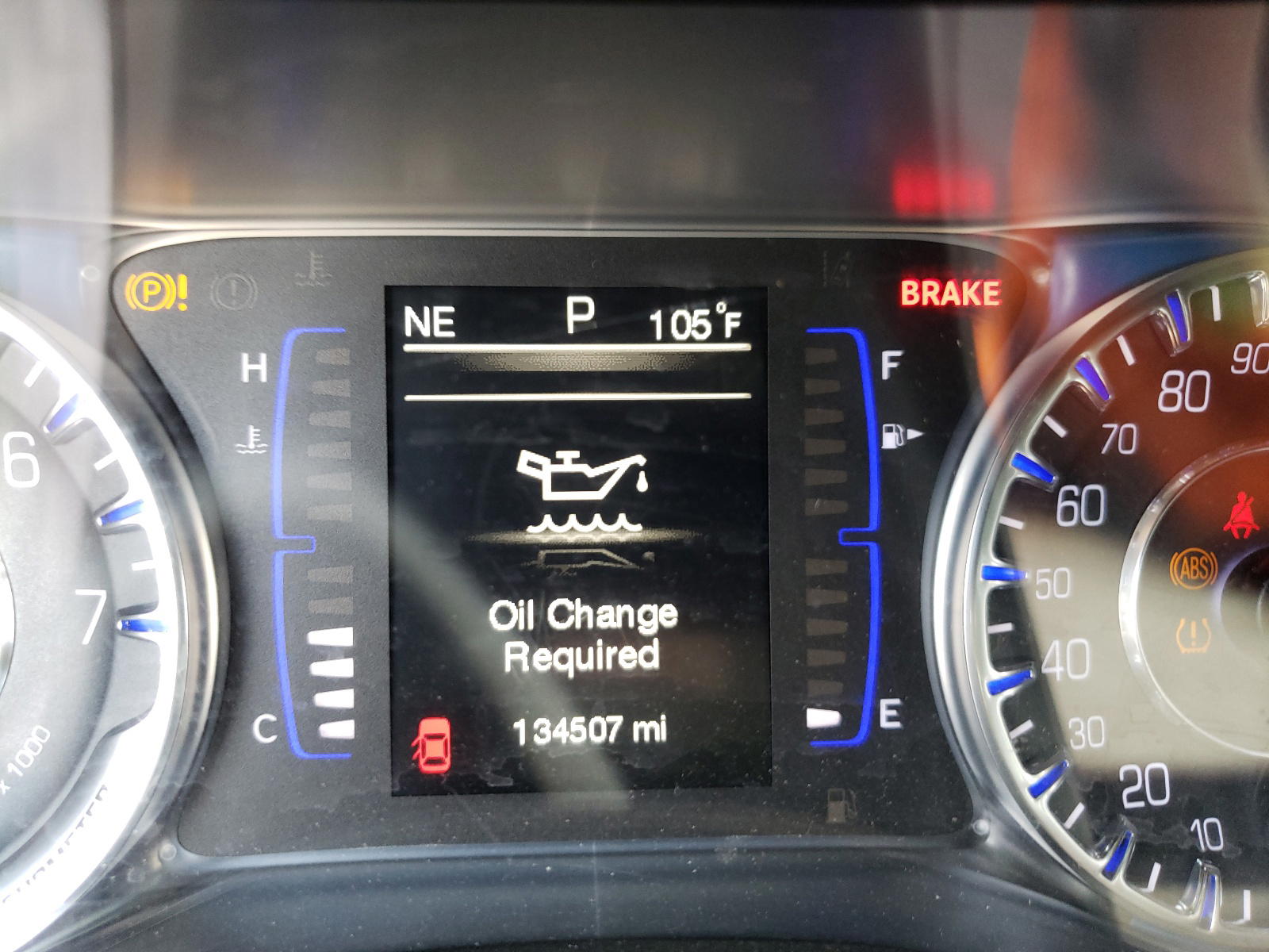 Photo 8 from auction – 2015 CHRYSLER 200 LIMITE with VIN 1C3CCCAB2FN639048