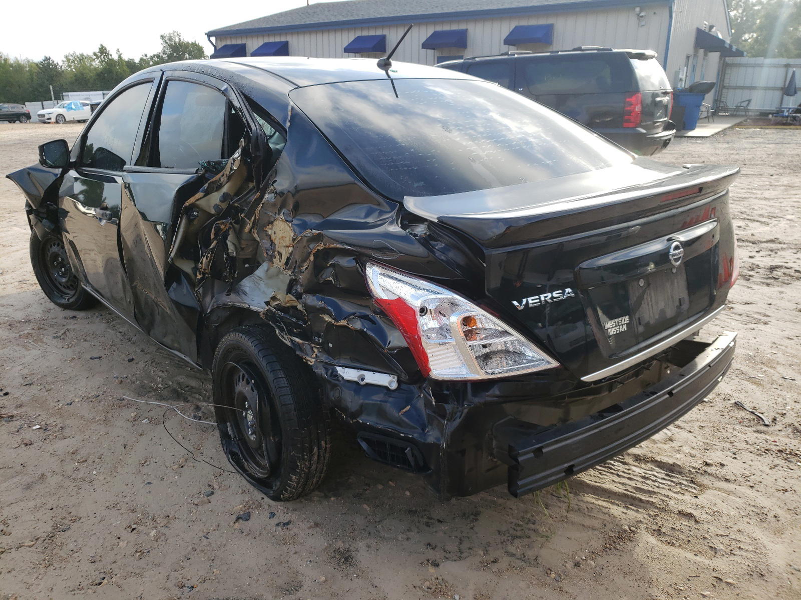 Photo 3 from auction – 2017 NISSAN VERSA S with VIN 3N1CN7AP1HL827011