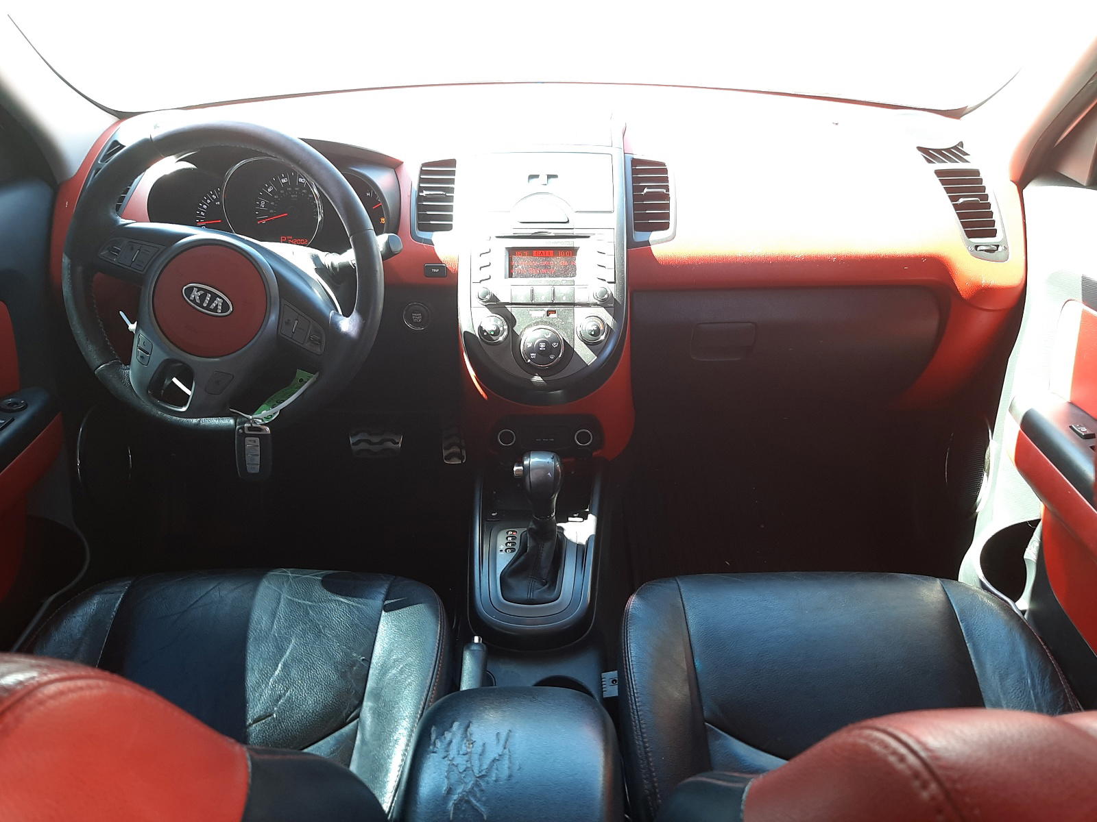 Photo 9 from auction – 2011 KIA SOUL with VIN KNDJT2A22B7281381