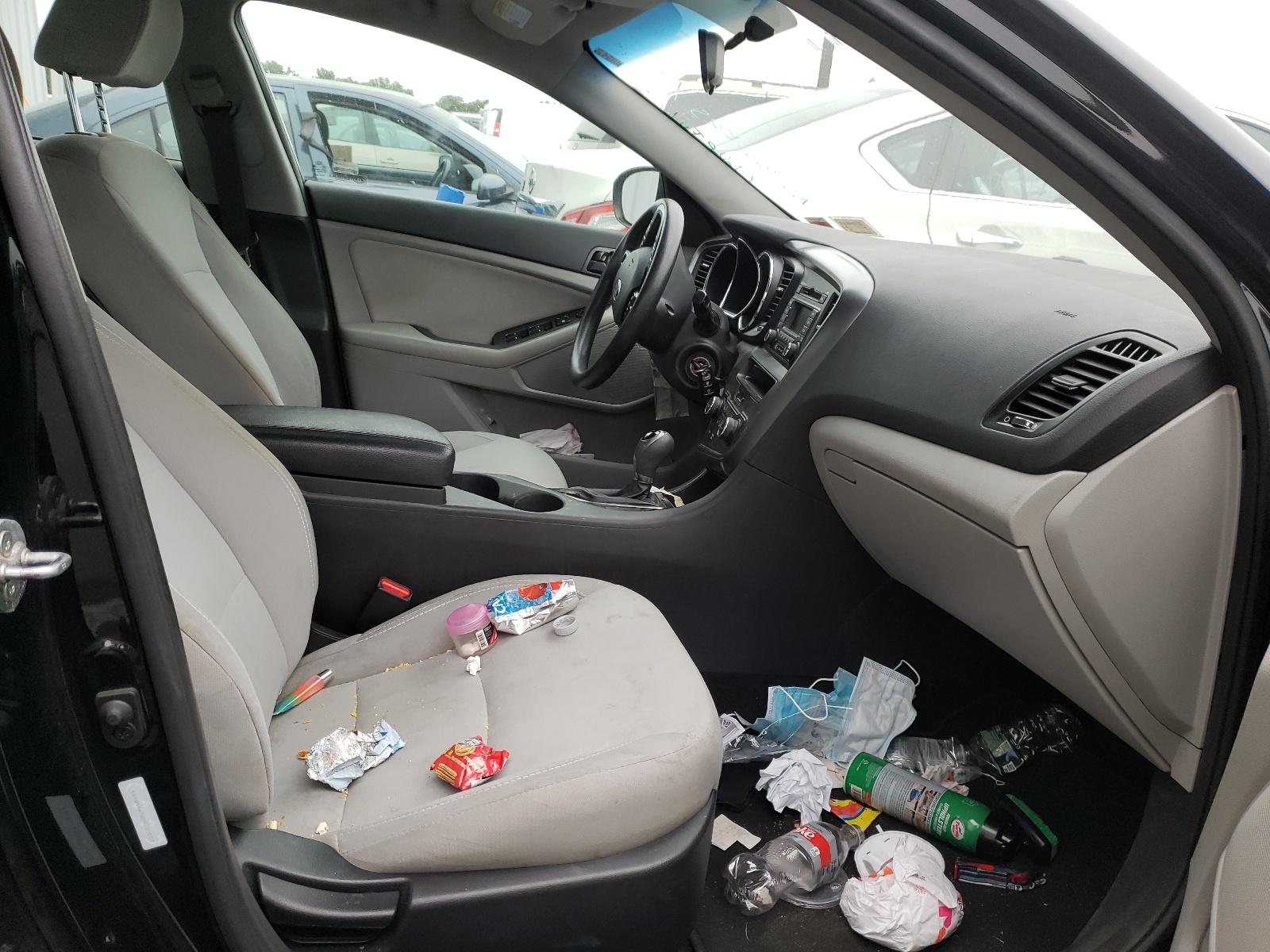 Photo 5 from auction – 2013 KIA OPTIMA LX with VIN 5XXGM4A72DG230553