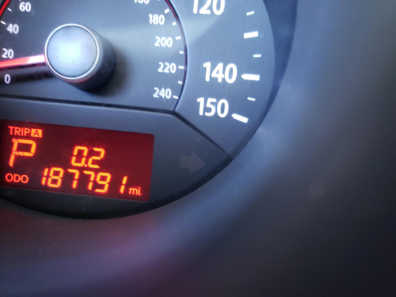 Photo 8 from auction – 2012 KIA SORENTO BA with VIN 5XYKTDA69CG282941
