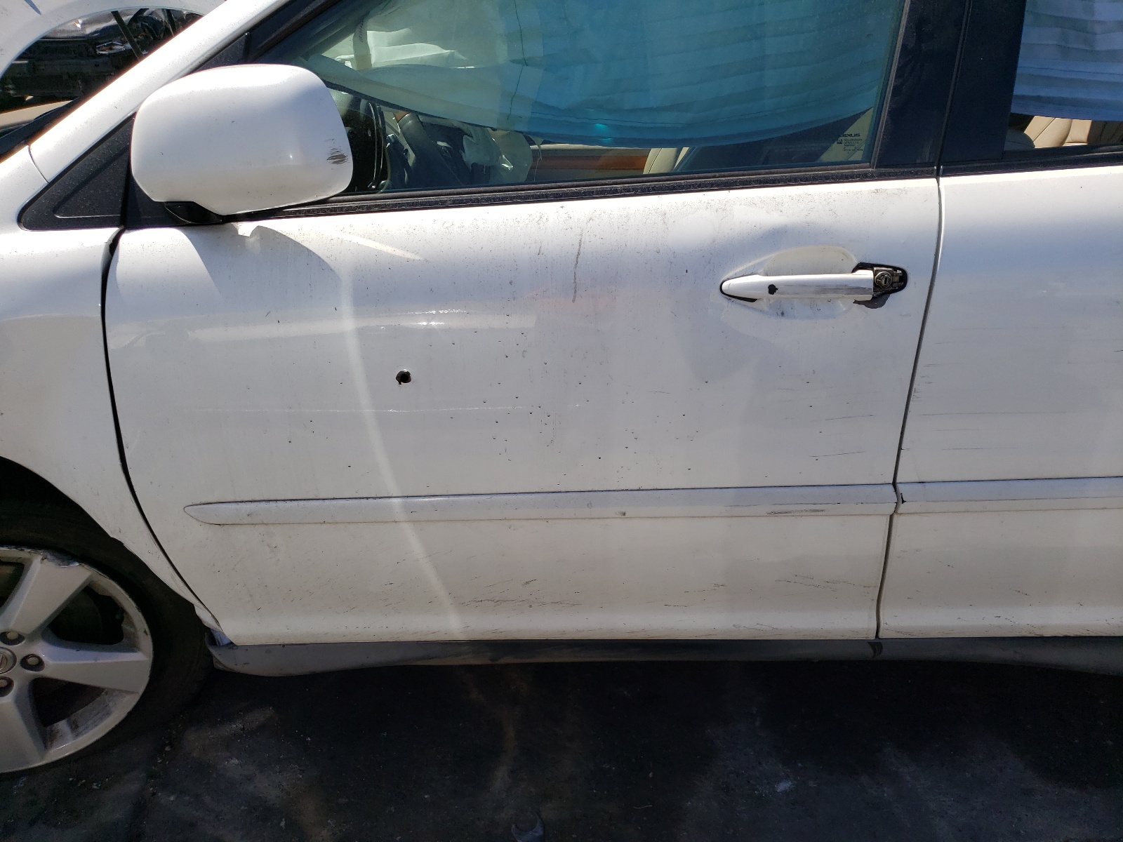 Photo 10 from auction – 2005 LEXUS RX 330 with VIN 2T2GA31U65C034421