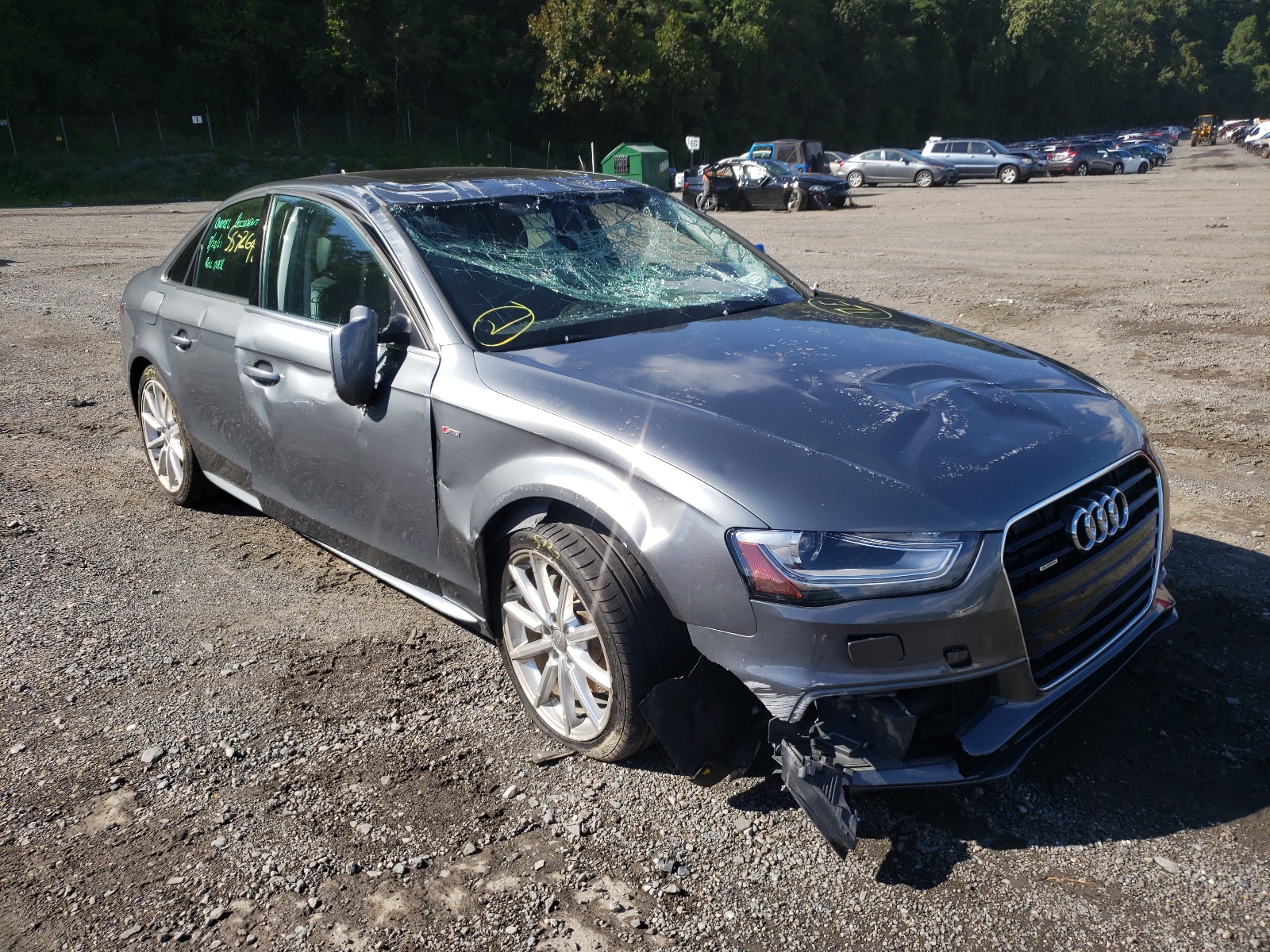 AUDI A4 PREMIUM 2015 с VIN WAUBFAFL4FN025183 - Фото с аукциона