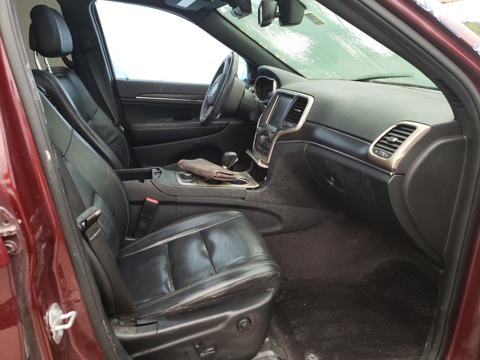 Photo 5 from auction – 2016 JEEP GRAND CHER with VIN 1C4RJFBG3GC367243