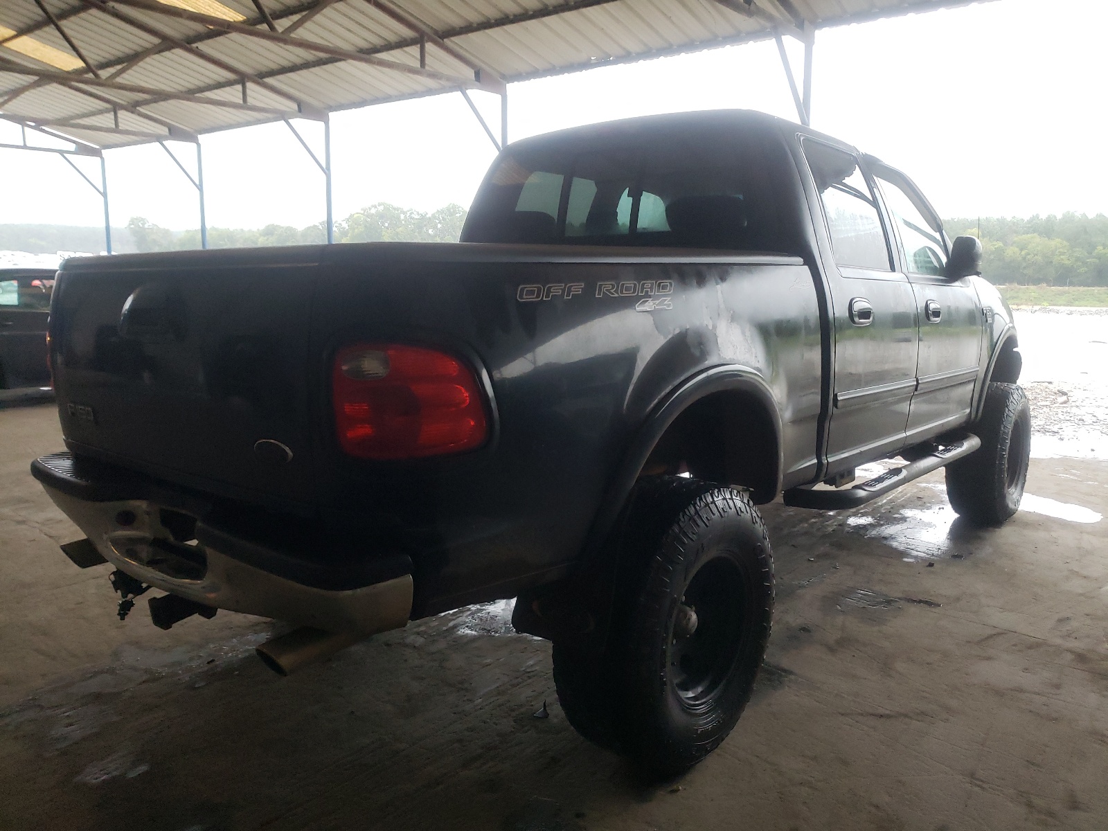 Photo 4 from auction – 2001 FORD F150 SUPER with VIN 1FTRW08L31KC53095