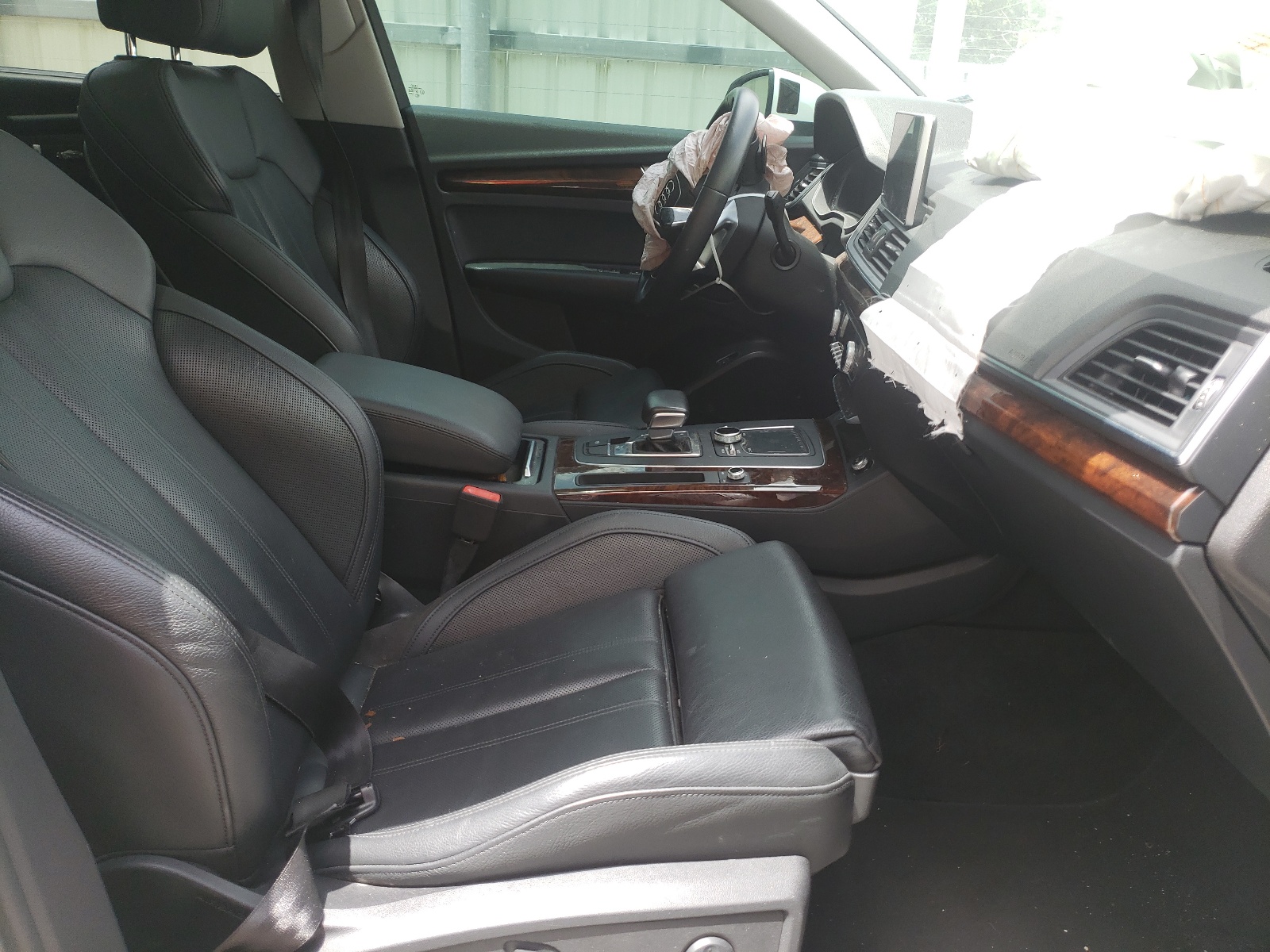 Photo 5 from auction – 2018 AUDI Q5 PREMIUM with VIN WA1BNAFY0J2109331
