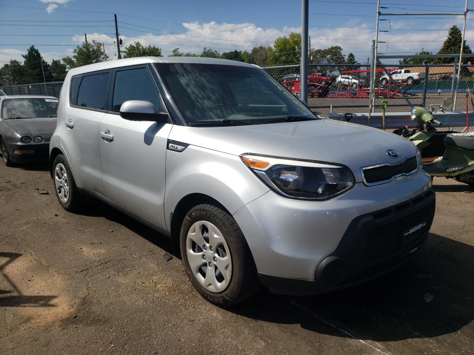 KIA SOUL 2015 with VIN KNDJN2A25F7802853 - Photo from auction