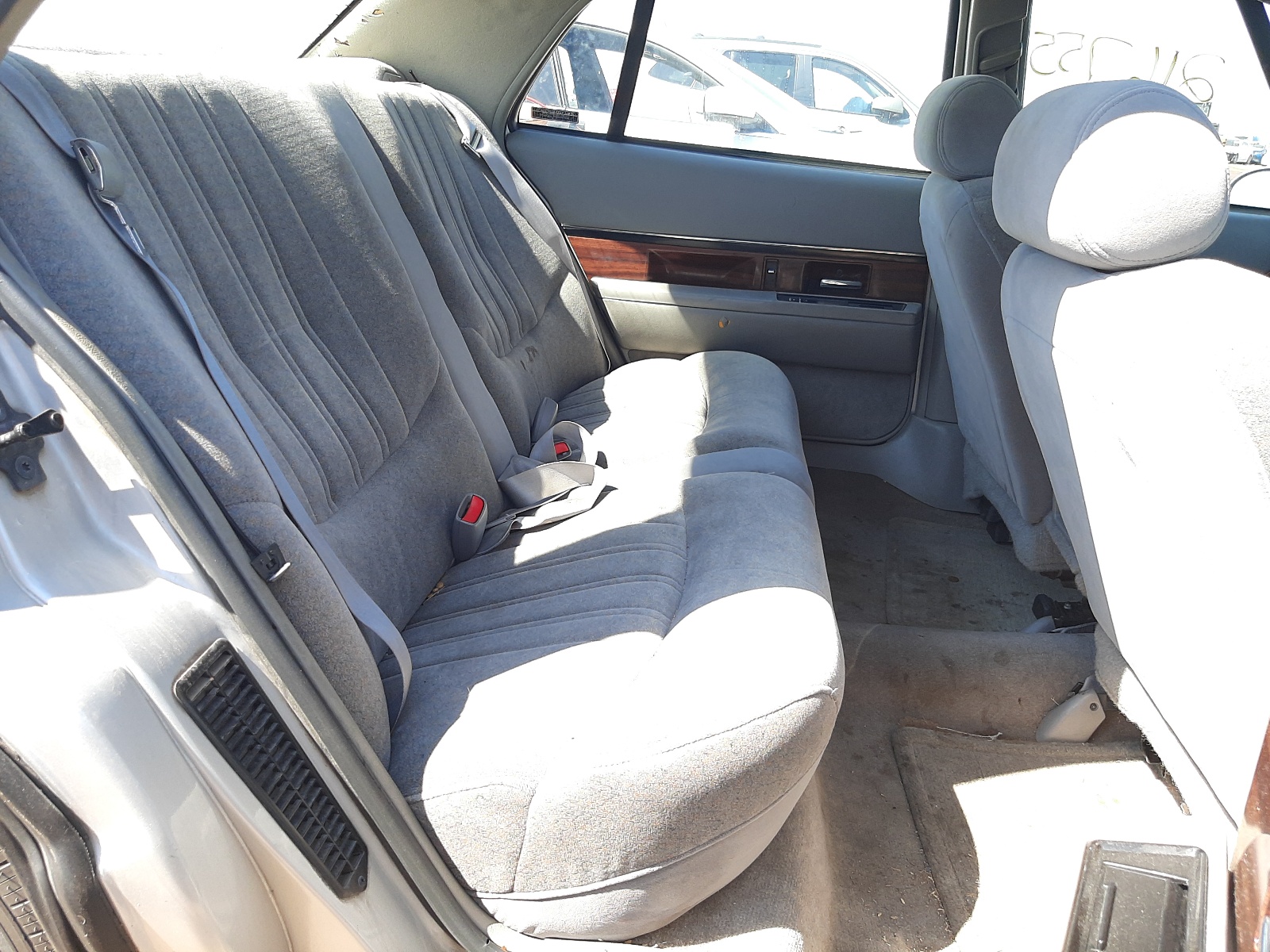 Photo 6 from auction – 1999 BUICK LESABRE CU with VIN 1G4HP52K7XH499090