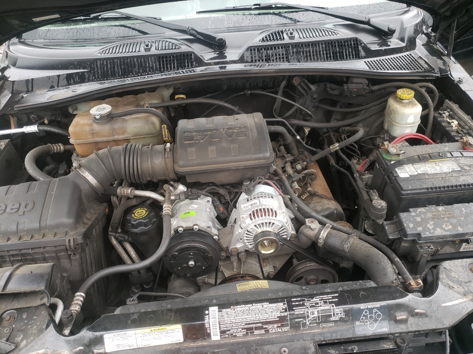 Photo 7 from auction – 2003 JEEP LIBERTY SP with VIN 1J4GL48K53W716164