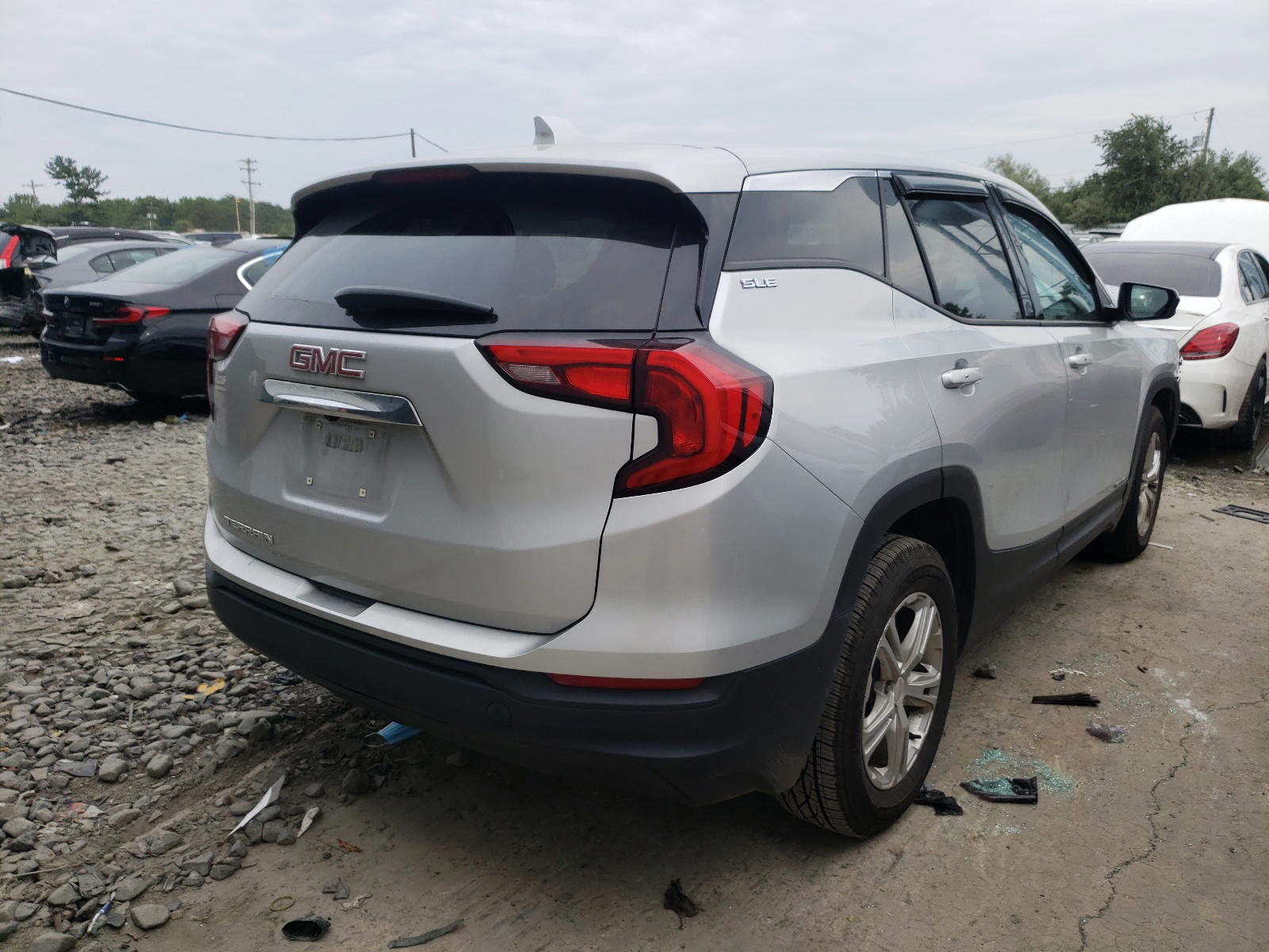 Photo 4 from auction – 2019 GMC TERRAIN SL with VIN 3GKALMEV3KL193987