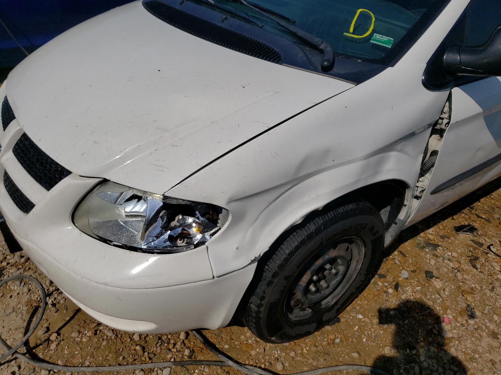 Photo 9 from auction – 2003 DODGE GRAND CARA with VIN 2D4GP44323R127710