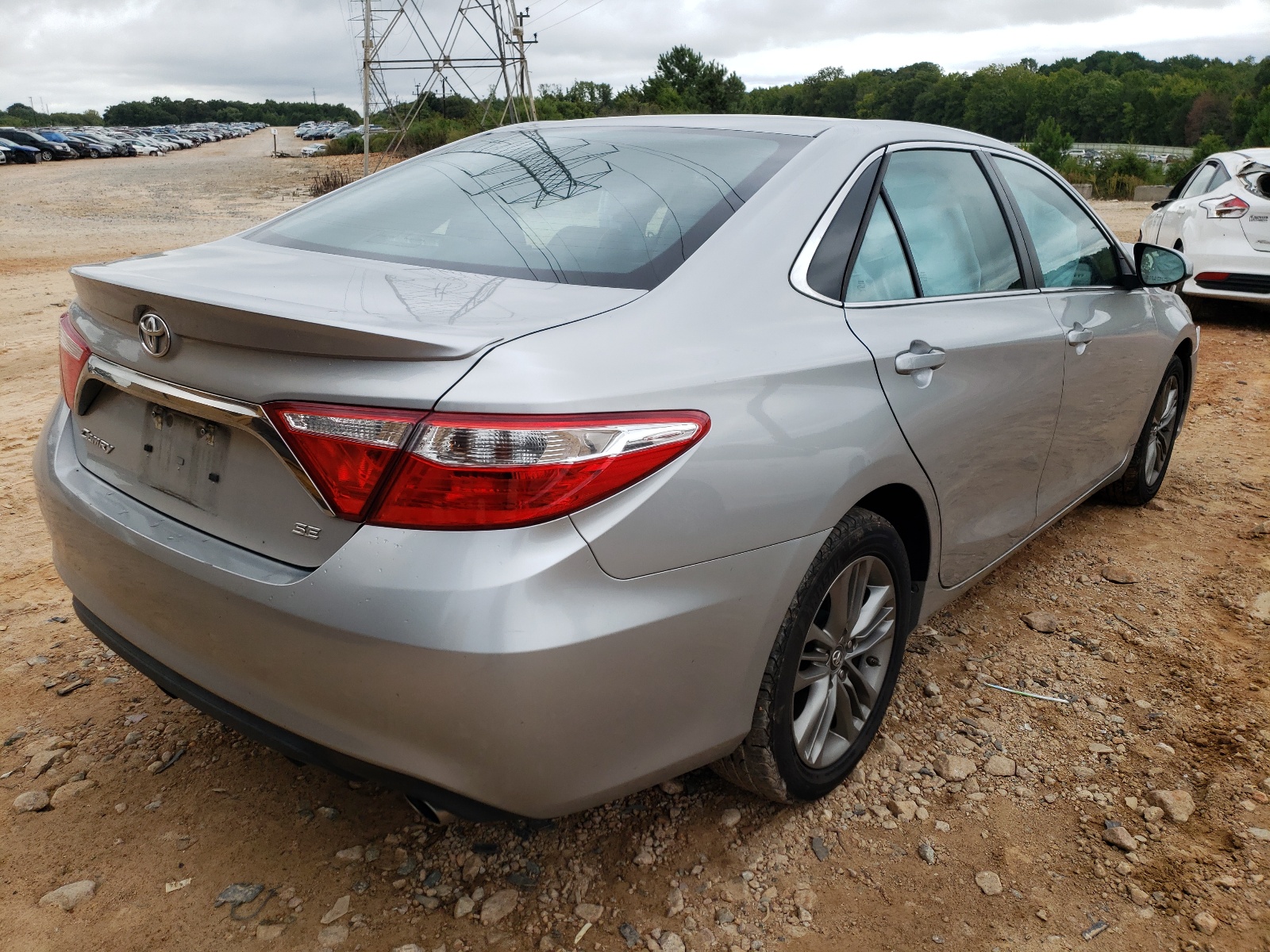 Photo 4 from auction – 2017 TOYOTA CAMRY LE with VIN 4T1BF1FKXHU631151
