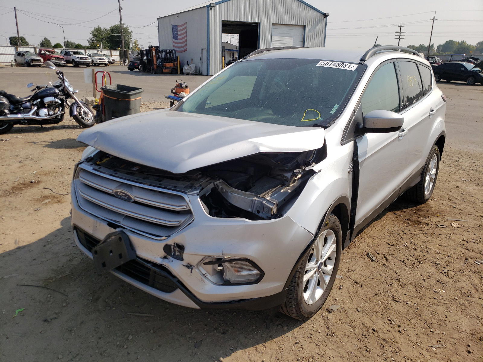 Photo 2 from auction – 2018 FORD ESCAPE SEL with VIN 1FMCU9HDXJUA23532