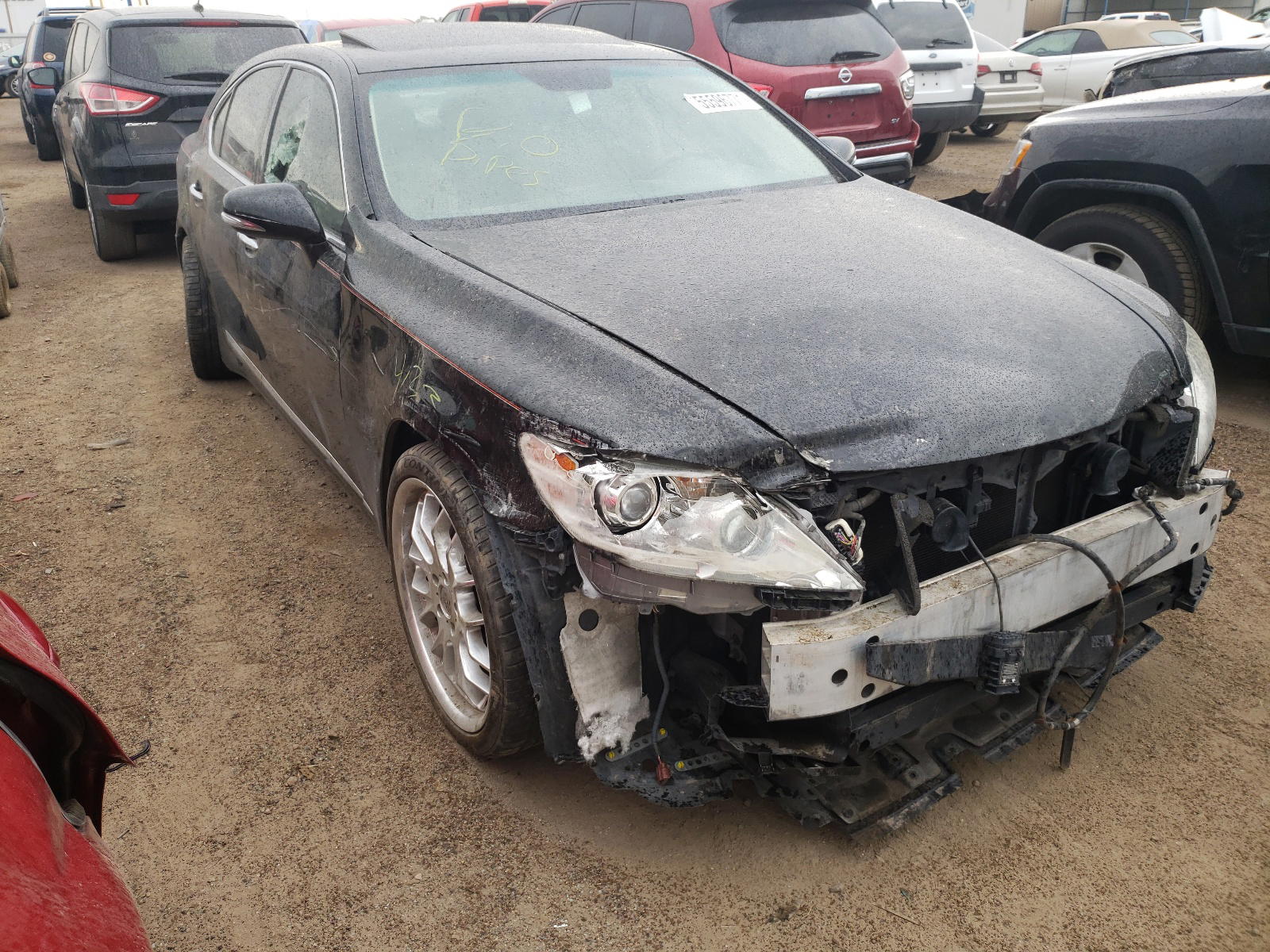LEXUS LS 460 2011 with VIN JTHBL5EFXB5102209 - Photo from auction