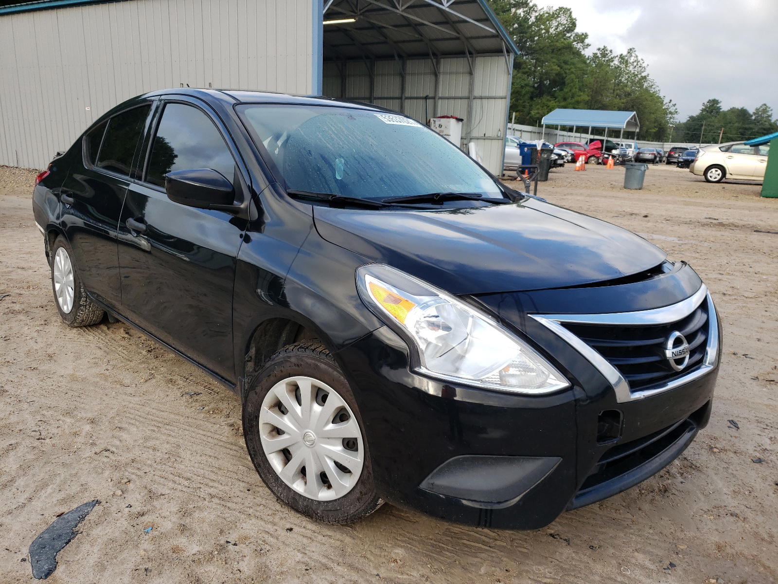 NISSAN VERSA S 2017 with VIN 3N1CN7AP1HL827011 - Photo from auction