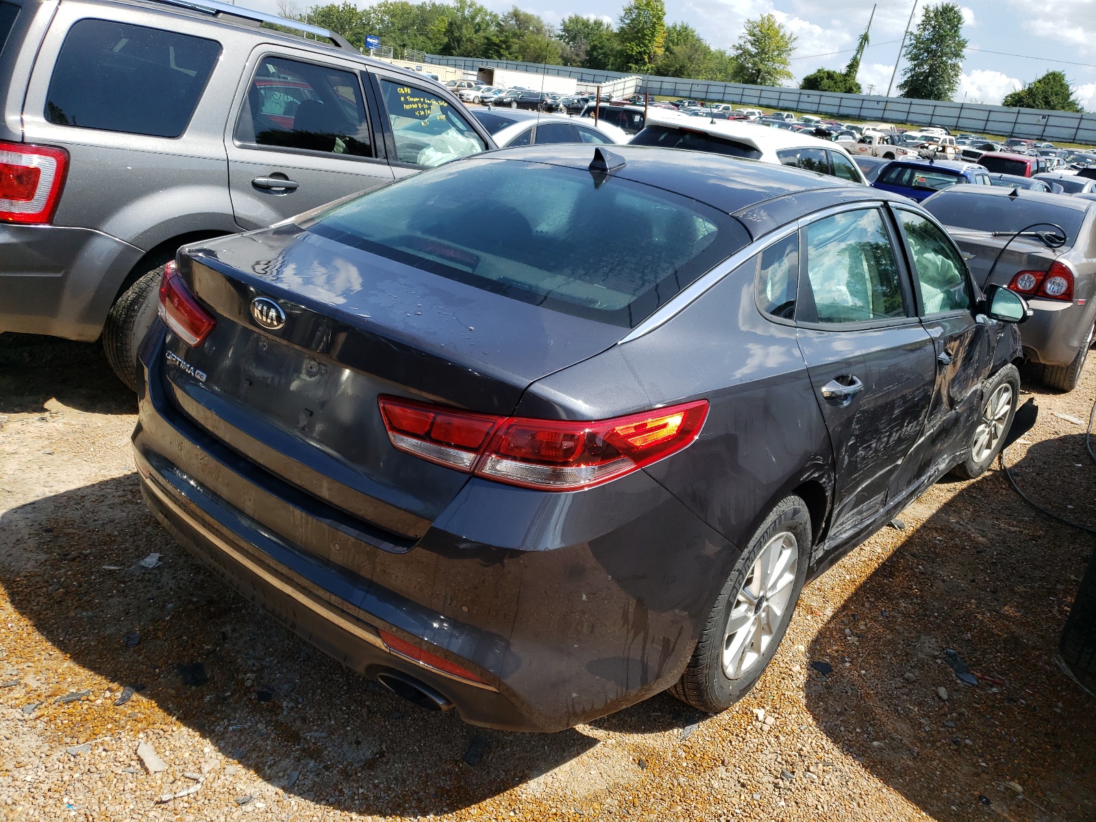 Photo 4 from auction – 2018 KIA OPTIMA LX with VIN KNAGT4L32J5211365