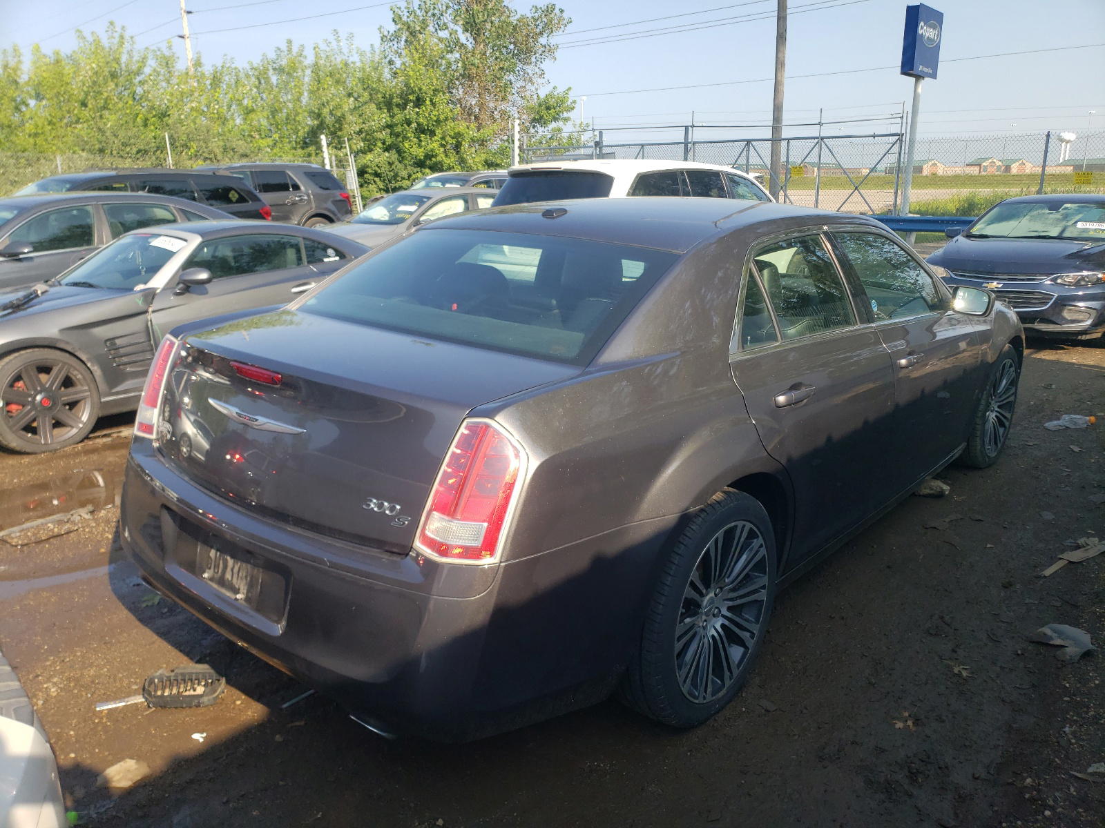Photo 4 from auction – 2013 CHRYSLER 300 S with VIN 2C3CCABG4DH548612