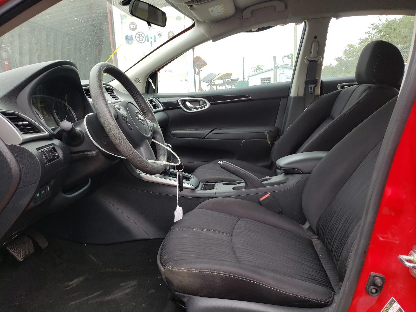 Photo 5 from auction – 2017 NISSAN SENTRA S with VIN 3N1AB7AP3HL709087