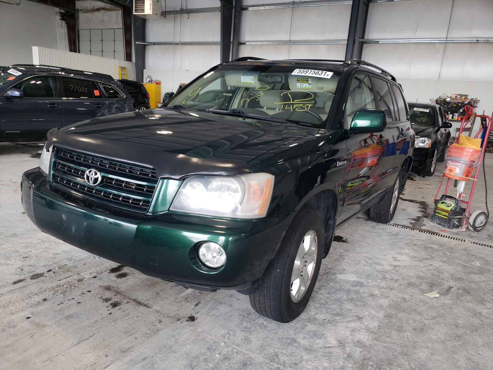 Photo 2 from auction – 2003 TOYOTA HIGHLANDER with VIN JTEHF21A630121457