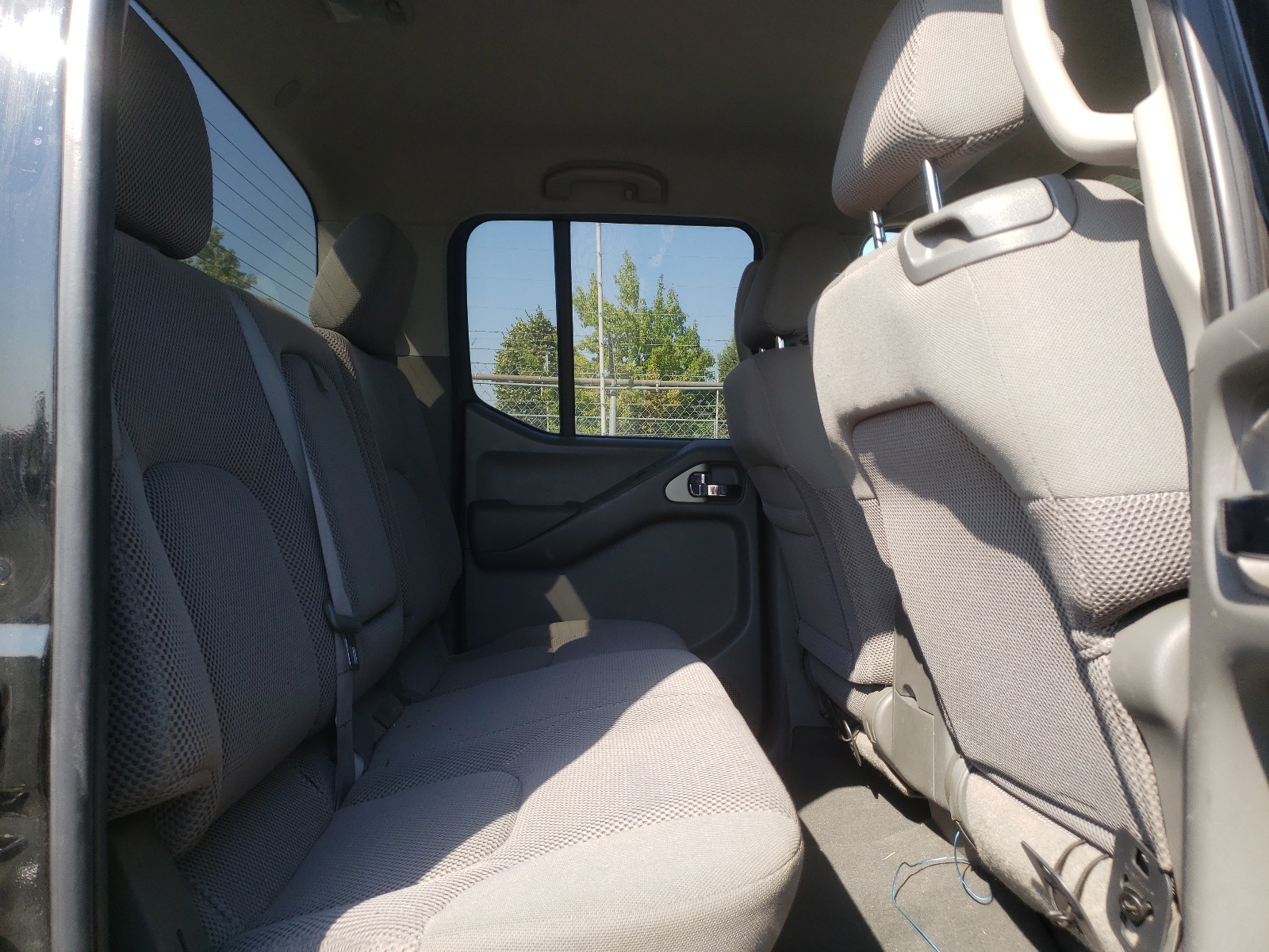 Photo 6 from auction – 2006 NISSAN FRONTIER C with VIN 1N6AD07W16C473302