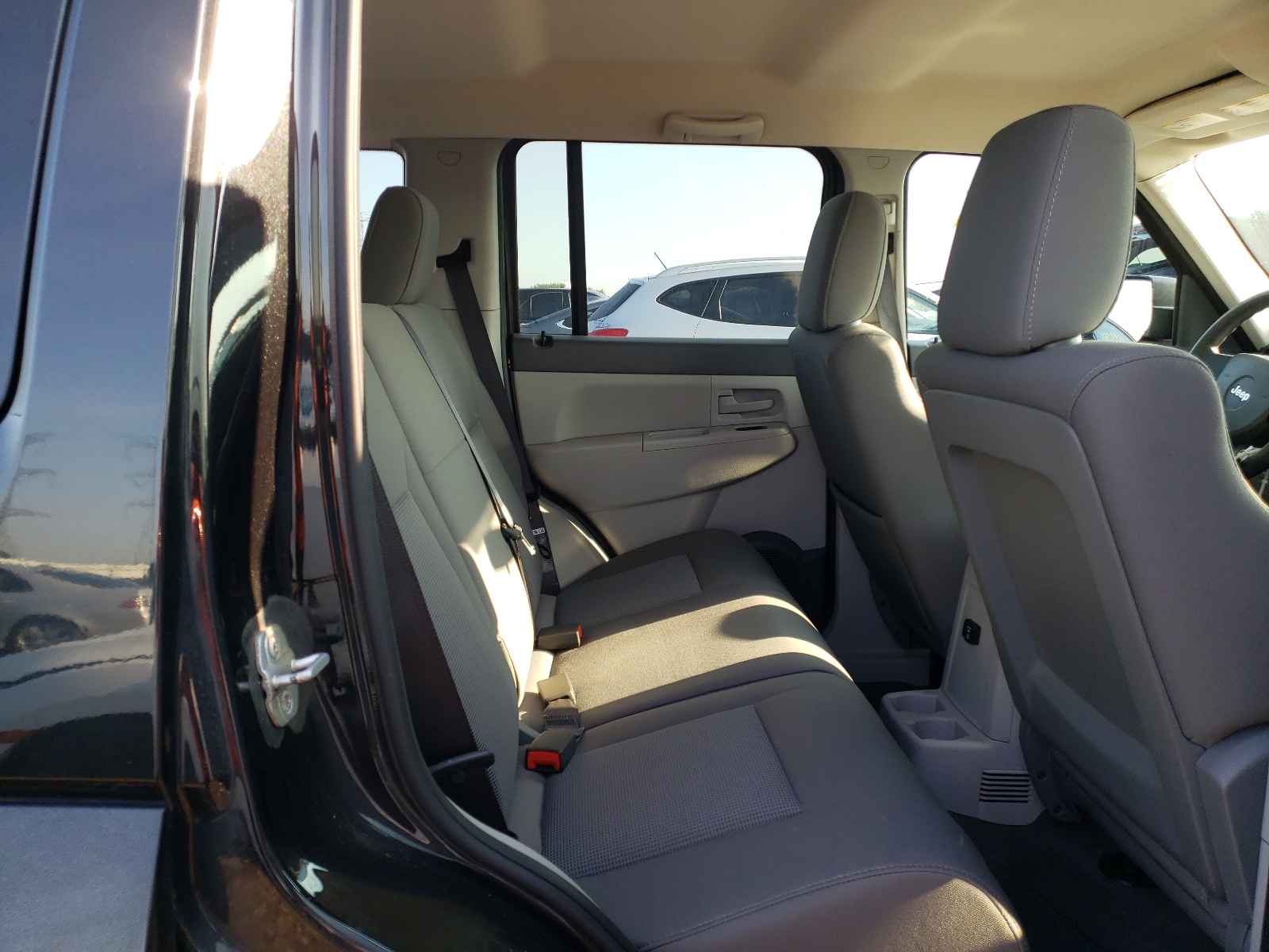 Photo 6 from auction – 2008 JEEP LIBERTY SP with VIN 1J8GN28K98W170277