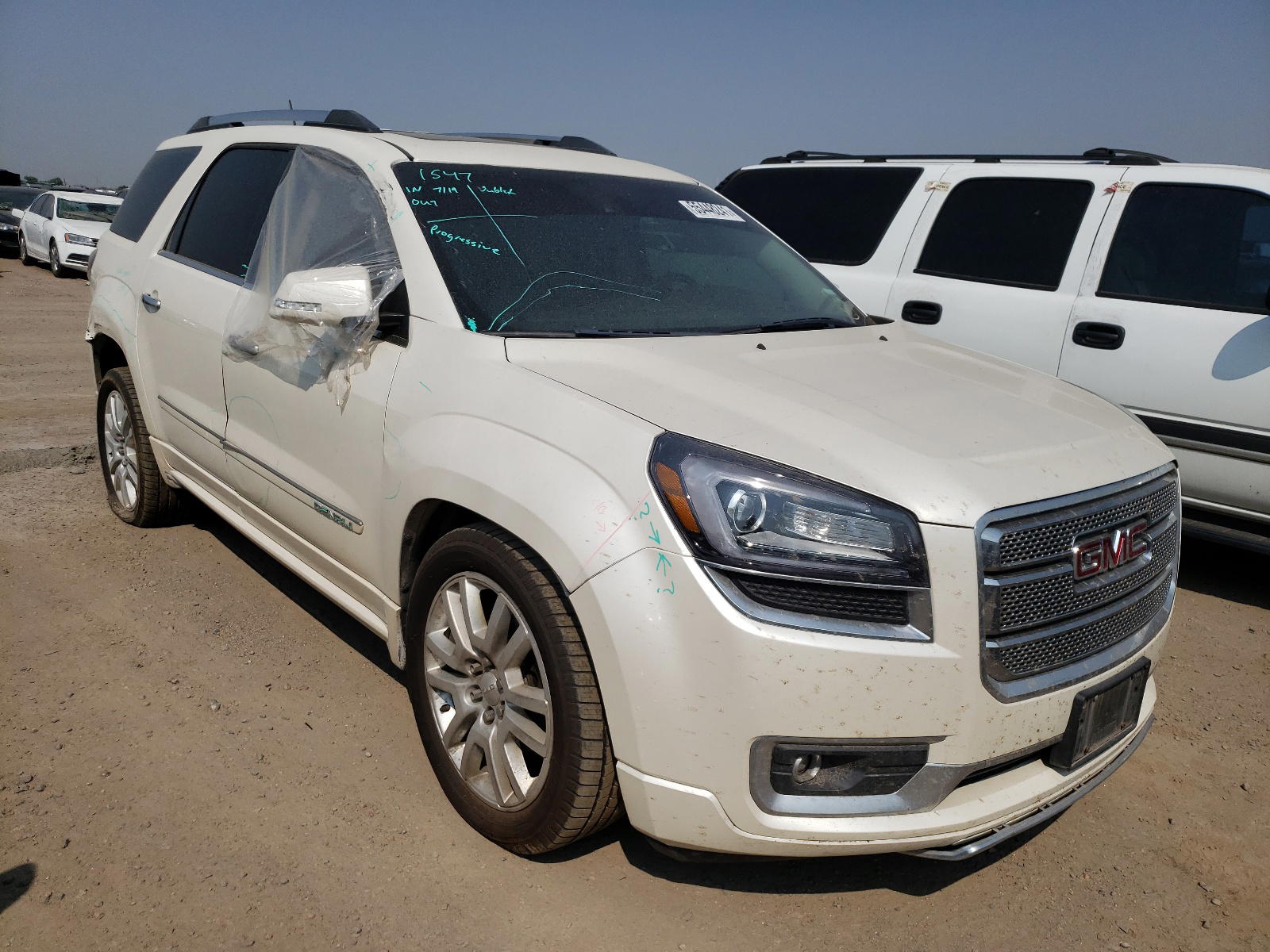 GMC ACADIA DEN 2015 with VIN 1GKKVTKDXFJ202976 - Photo from auction