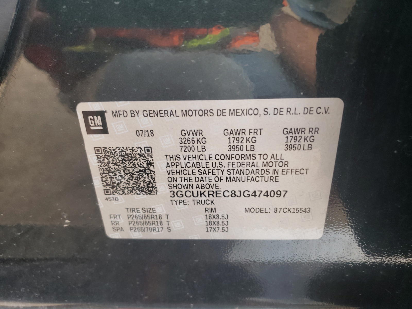 Photo 10 from auction – 2018 CHEVROLET SILVERADO with VIN 3GCUKREC8JG474097