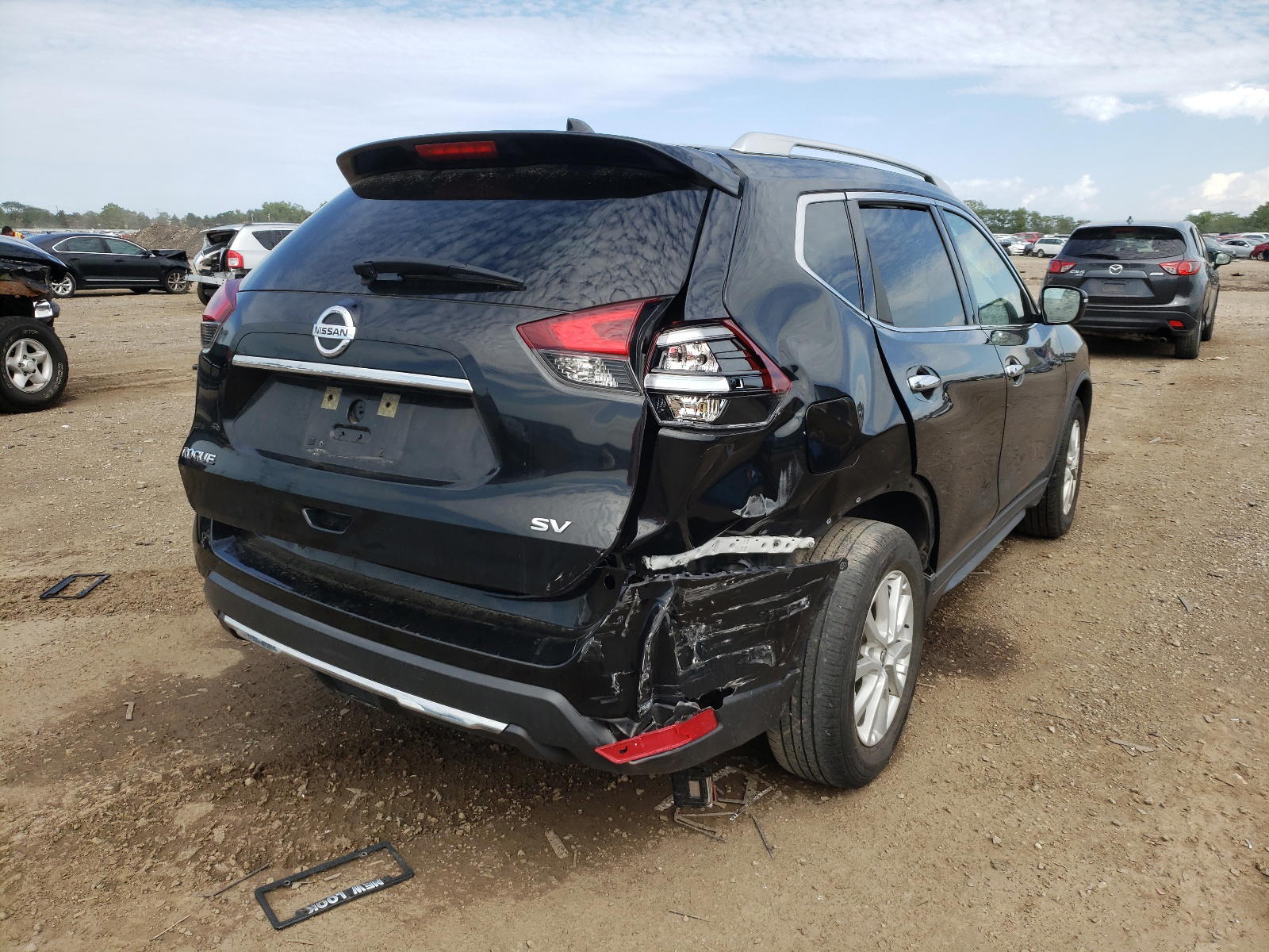 Photo 4 from auction – 2018 NISSAN ROGUE S with VIN KNMAT2MT6JP515539
