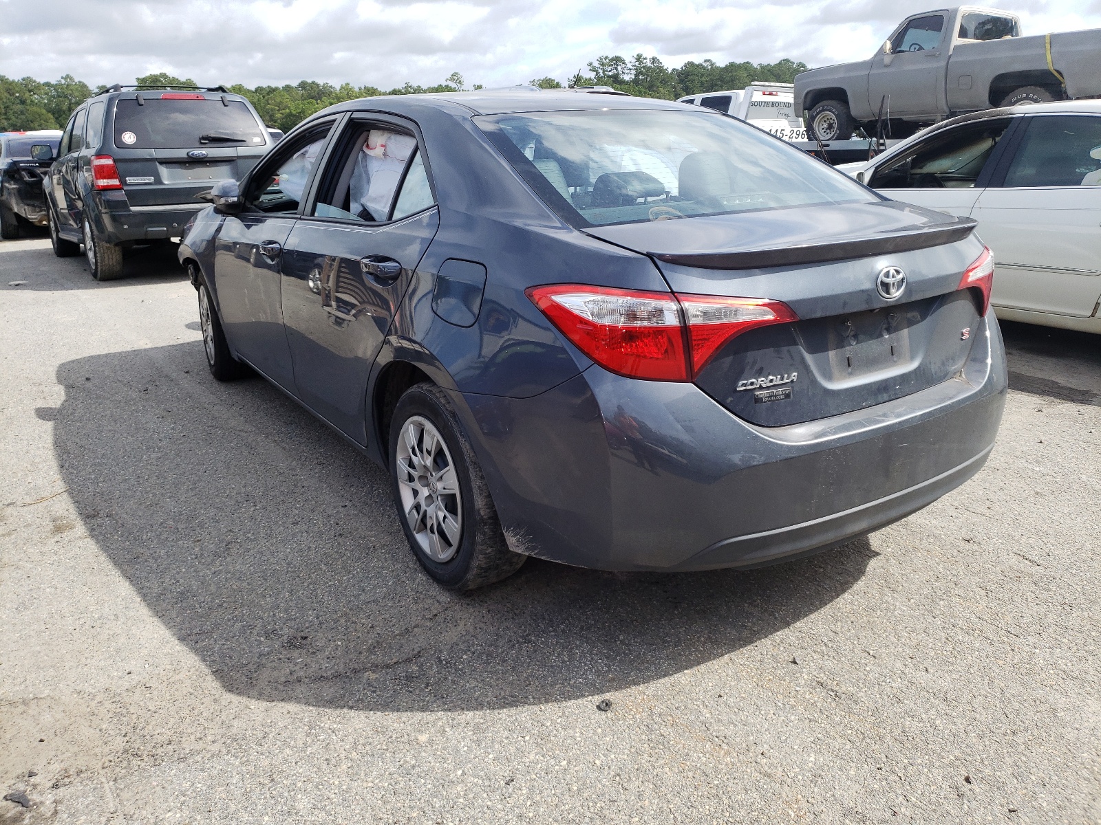 Photo 3 from auction – 2016 TOYOTA COROLLA L with VIN 2T1BURHE3GC710804