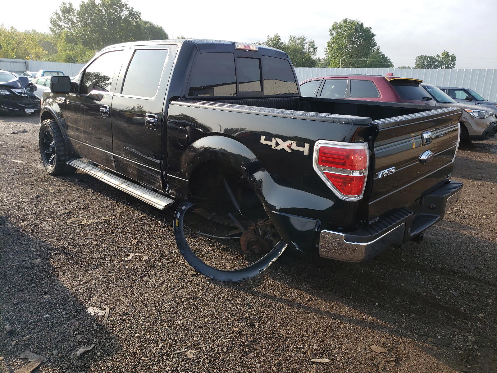 Photo 9 from auction – 2011 FORD F150 SUPER with VIN 1FTFW1EFXBFC04431