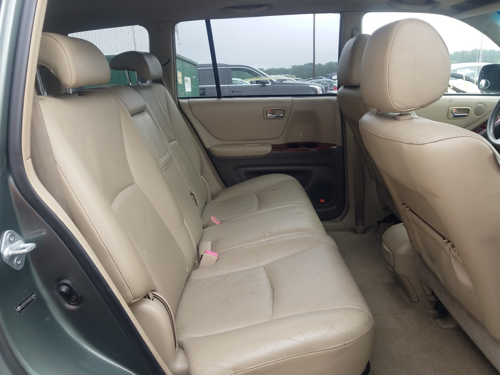 Photo 6 from auction – 2005 TOYOTA HIGHLANDER with VIN JTEEP21A150124396