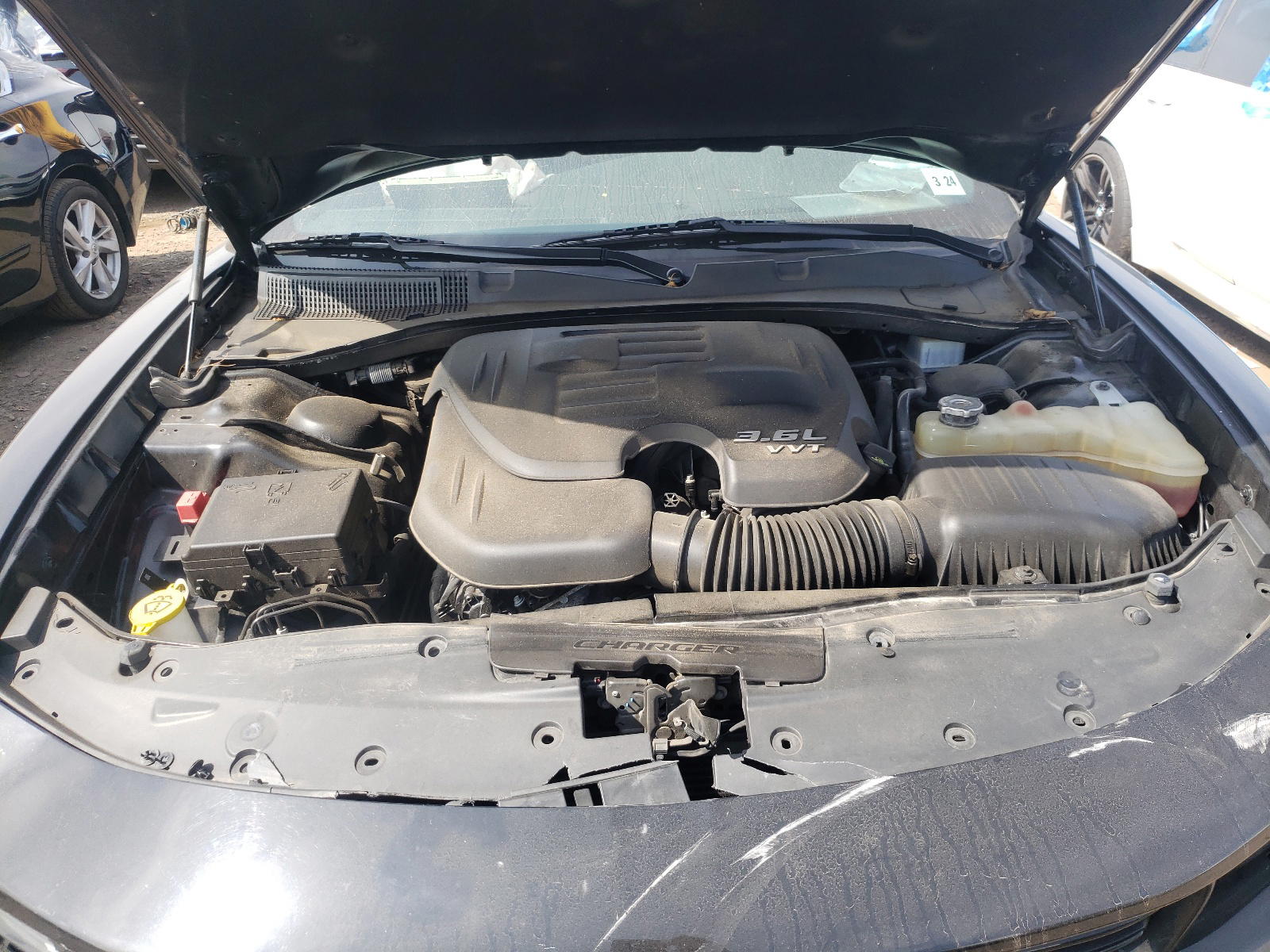 Photo 7 from auction – 2019 DODGE CHARGER SX with VIN 2C3CDXBG6KH658090