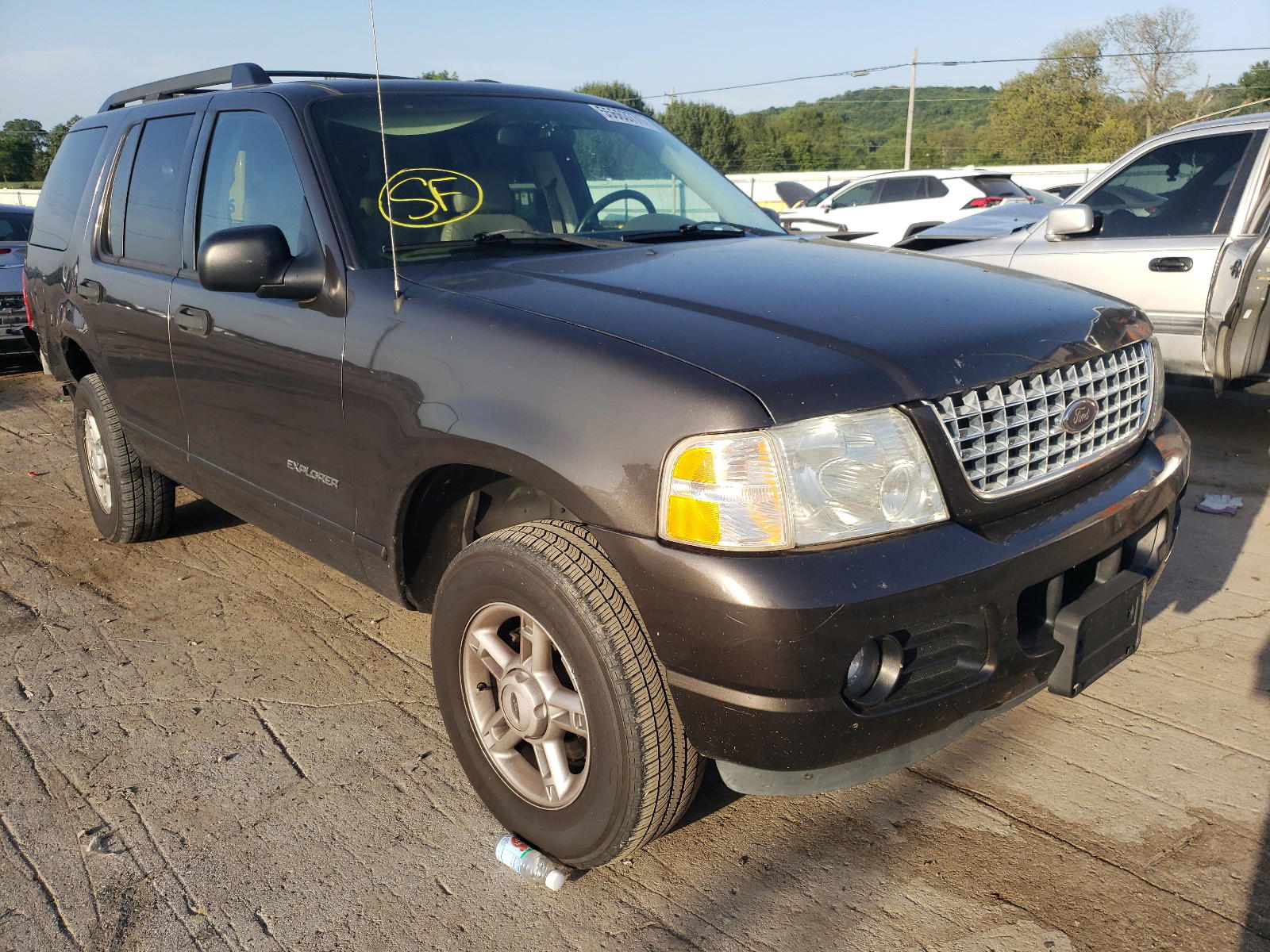 FORD EXPLORER X 2005 with VIN 1FMZU63K55UA67555 - Photo from auction