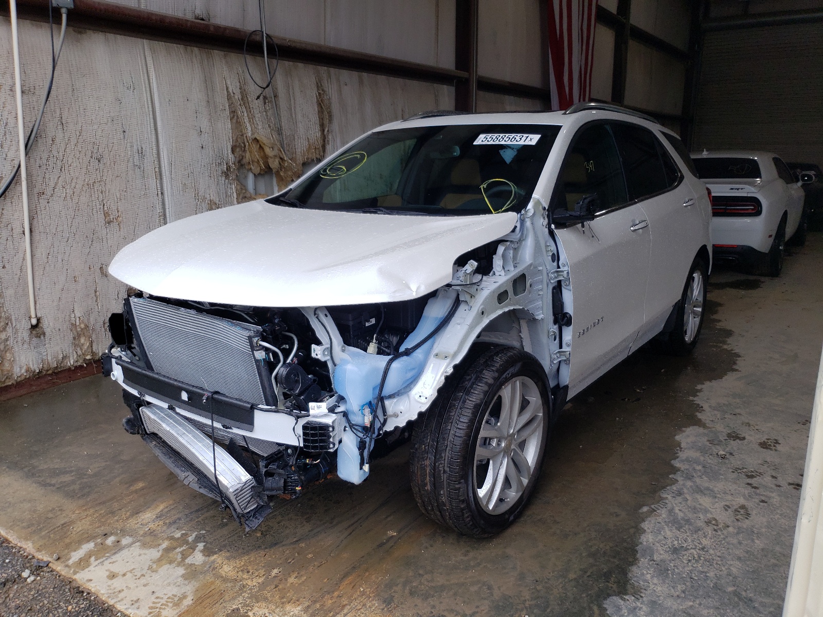 Photo 2 from auction – 2021 CHEVROLET EQUINOX PR with VIN 3GNAXXEVXMS173771