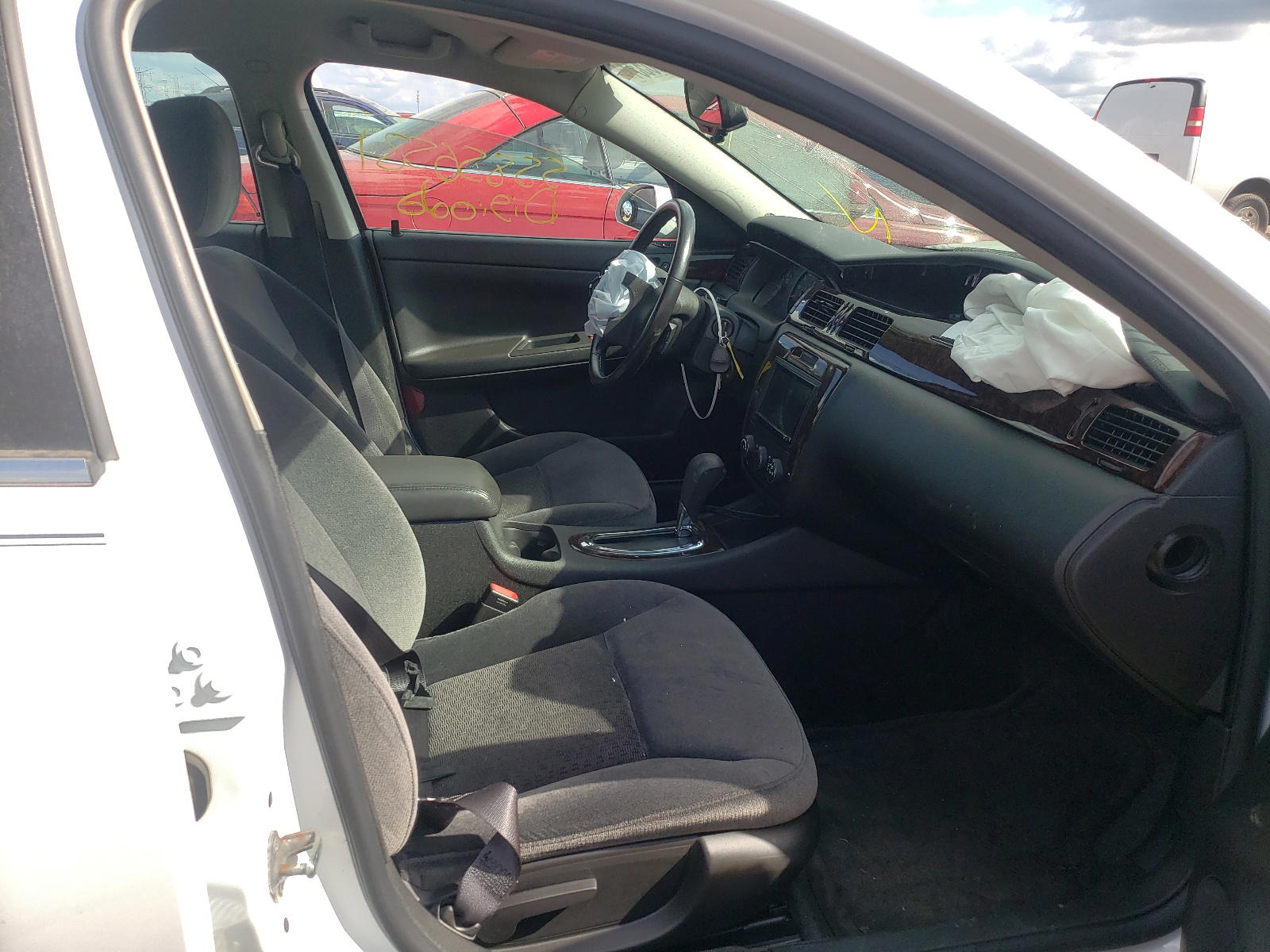 Photo 5 from auction – 2012 CHEVROLET IMPALA LS with VIN 2G1WA5E33C1248011
