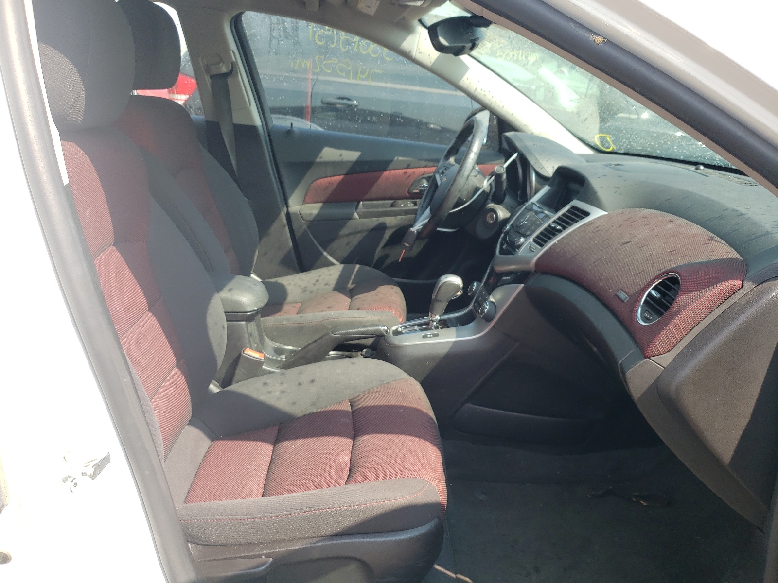 Photo 5 from auction – 2014 CHEVROLET CRUZE LT with VIN 1G1PC5SB0E7378554