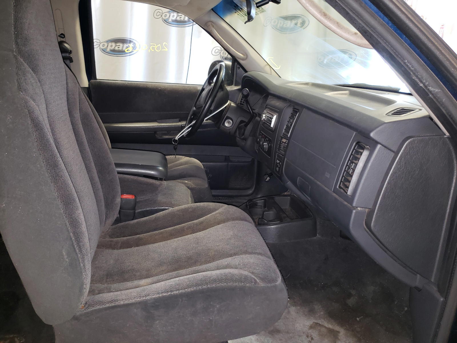 Photo 5 from auction – 2001 DODGE DAKOTA with VIN 1B7GL22XX1S188107