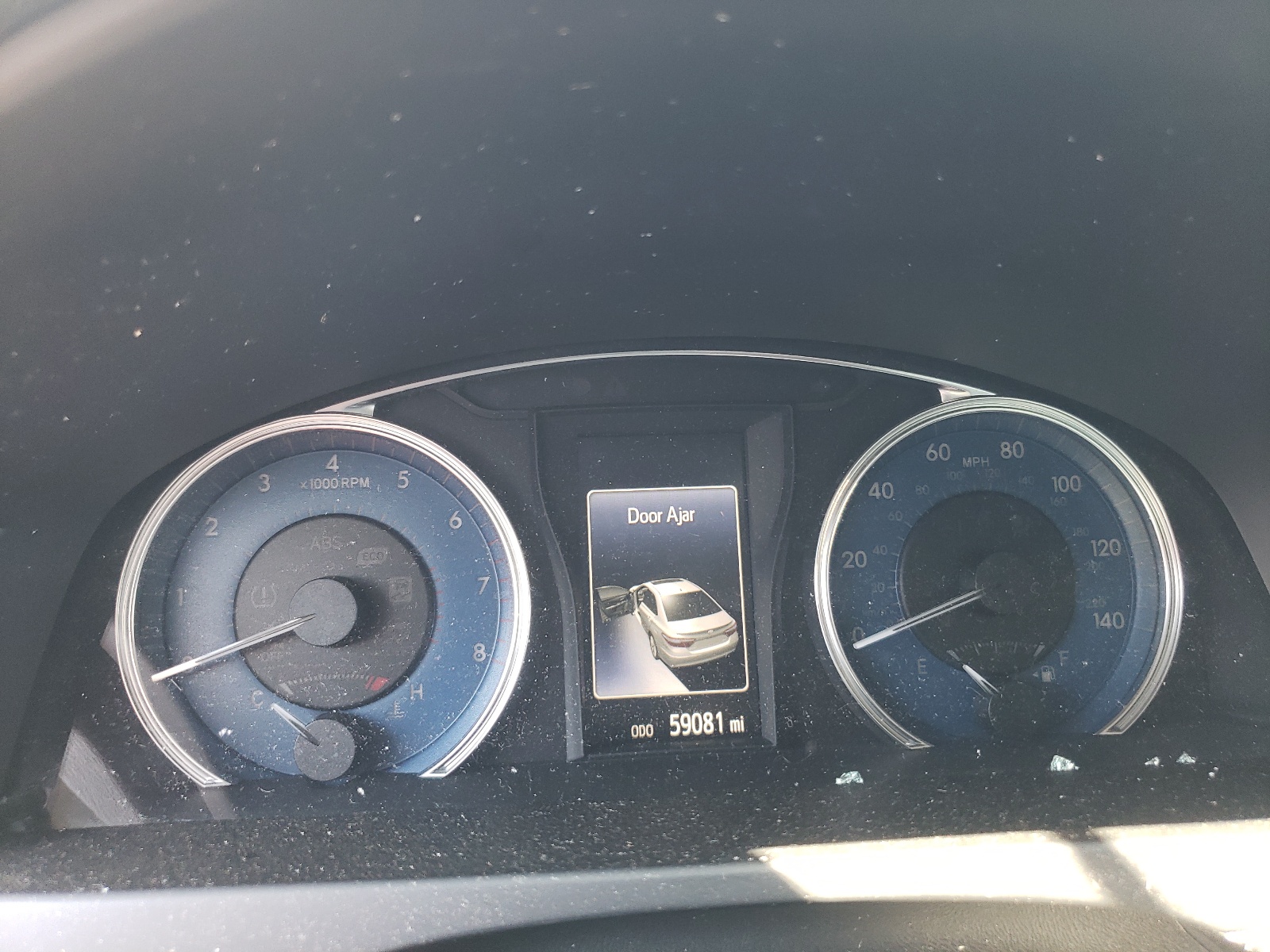 Photo 8 from auction – 2017 TOYOTA CAMRY LE with VIN 4T1BF1FK9HU339281