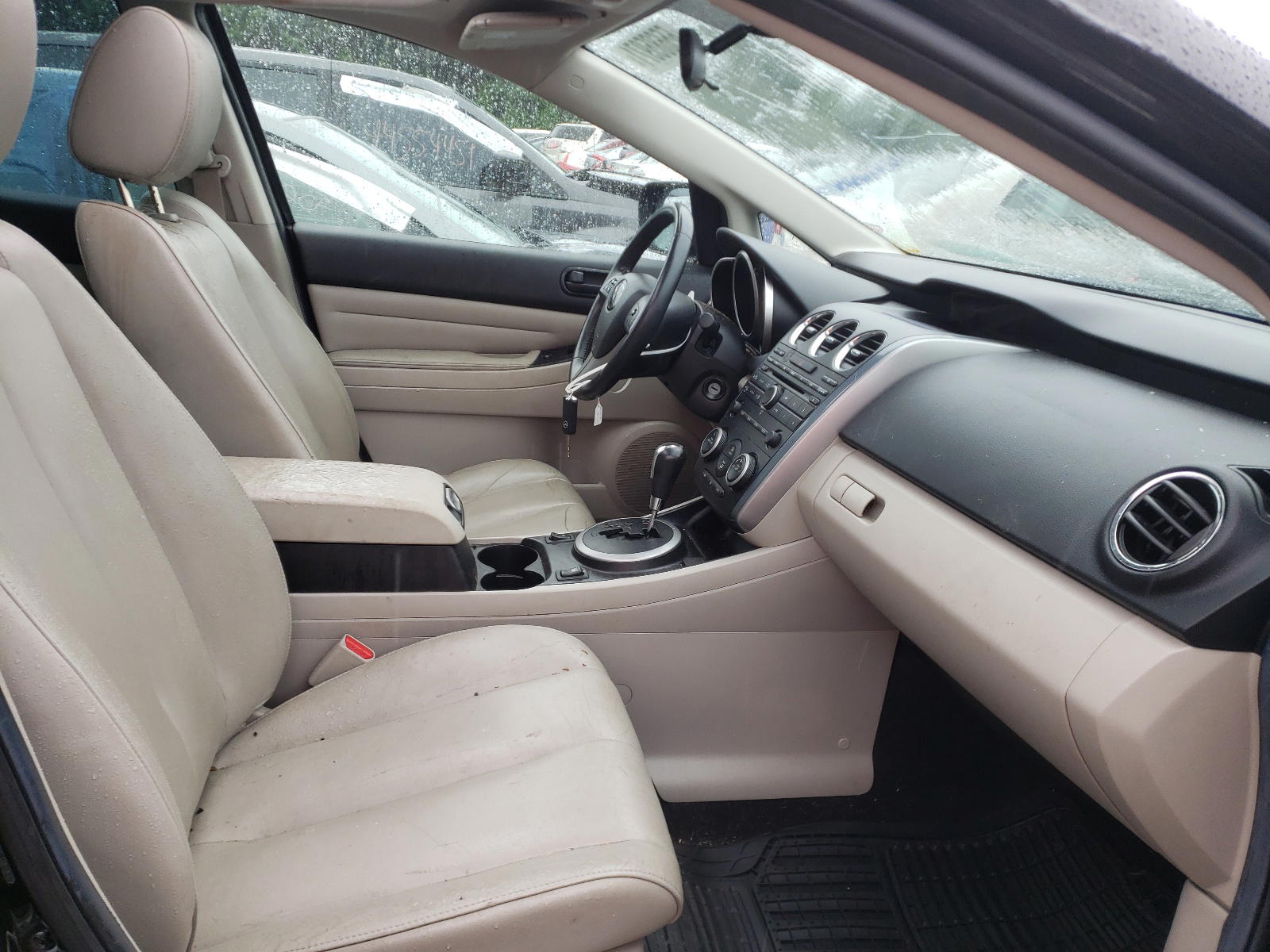 Photo 5 from auction – 2010 MAZDA CX-7 with VIN JM3ER4WL9A0341930