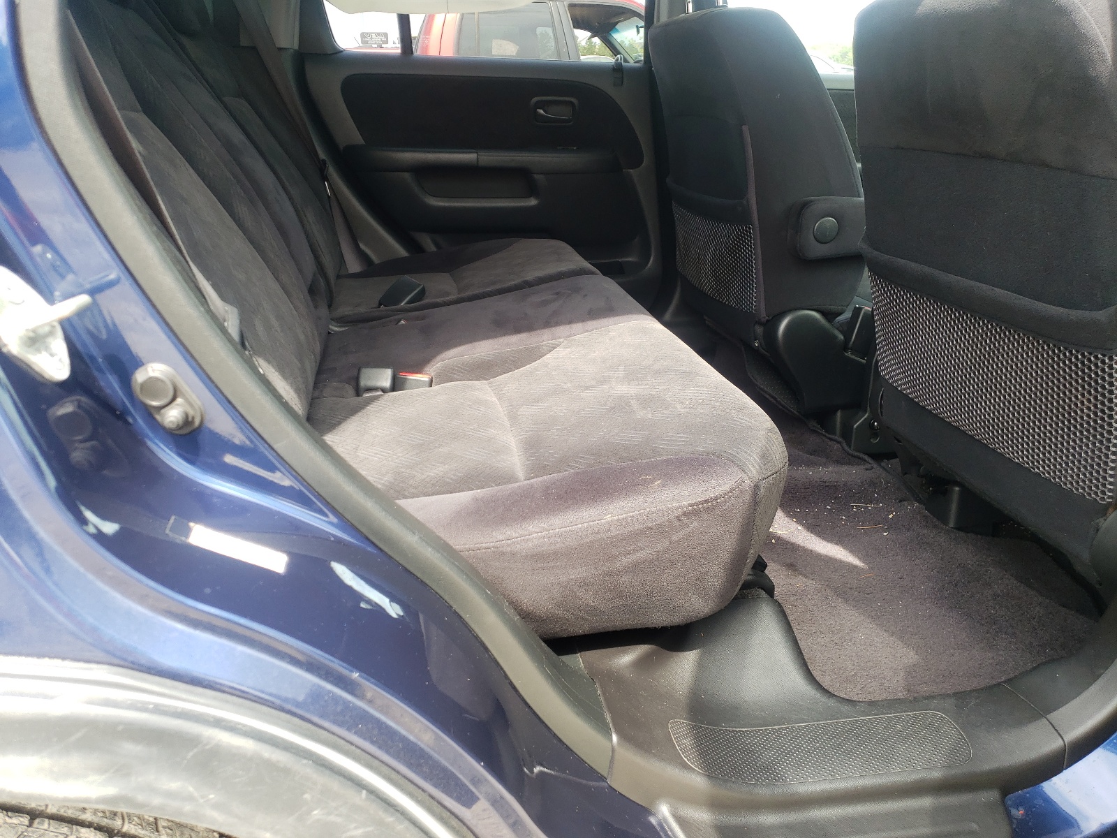 Photo 6 from auction – 2005 HONDA CR-V EX with VIN JHLRD788X5C009456