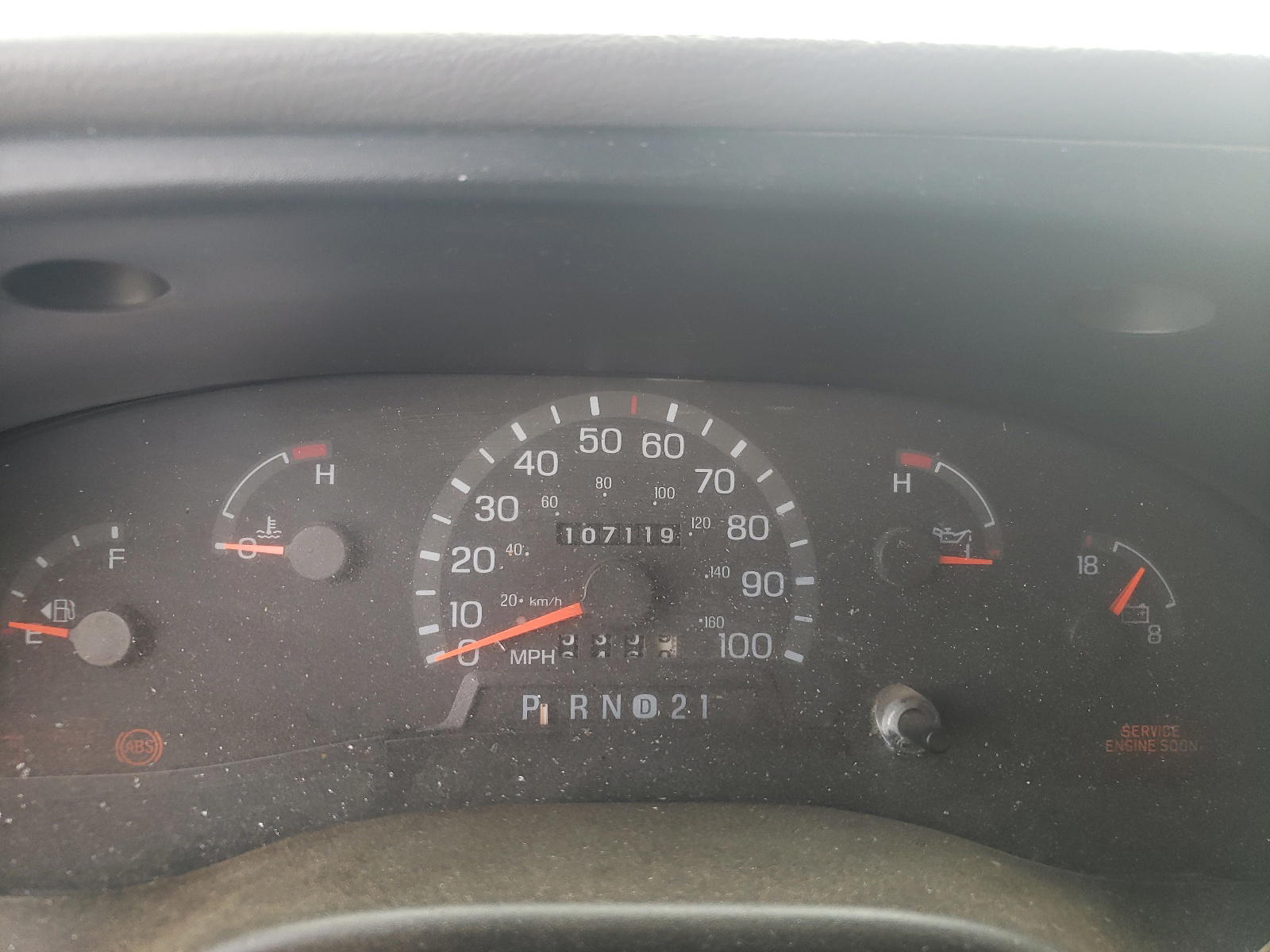 Photo 8 from auction – 1997 FORD ECONOLINE with VIN 1FBJS31L8VHA87524