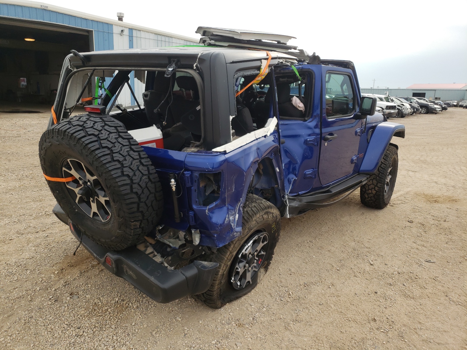 Photo 4 from auction – 2019 JEEP WRANGLER U with VIN 1C4HJXFN3KW520561
