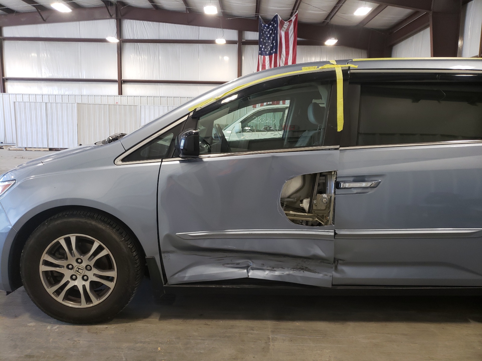 Photo 9 from auction – 2013 HONDA ODYSSEY EX with VIN 5FNRL5H45DB089218