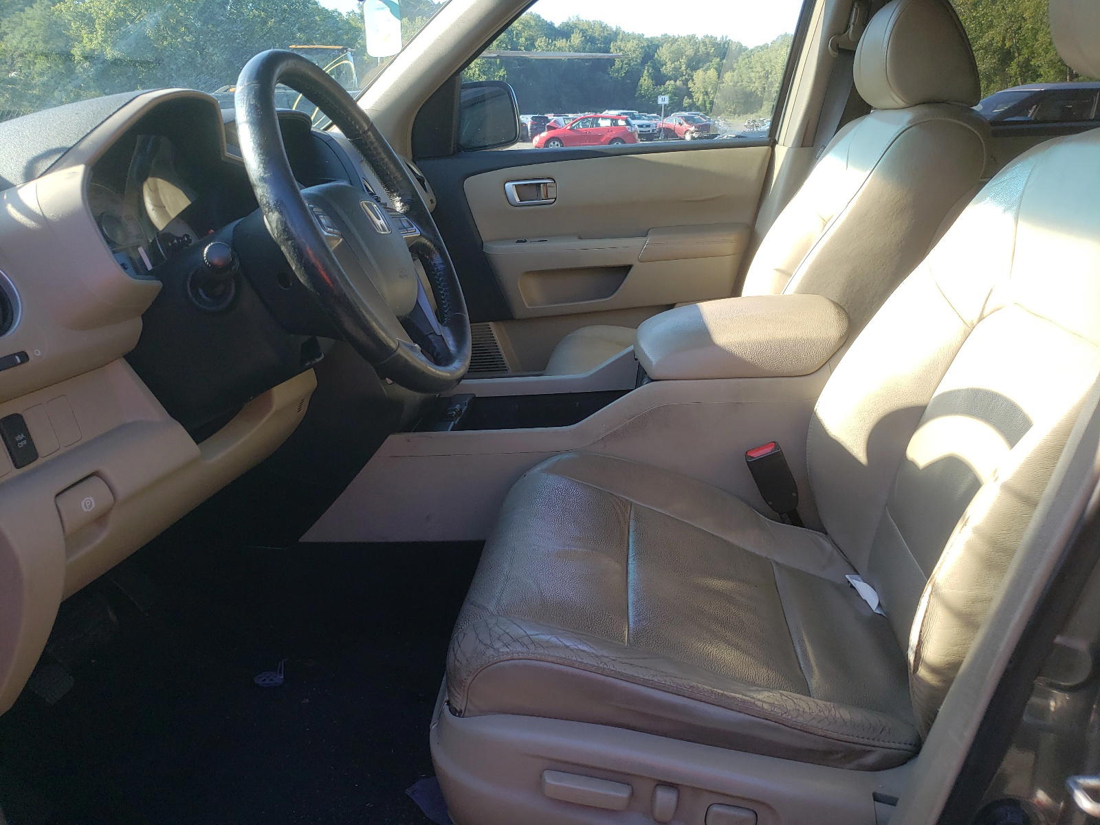 Photo 5 from auction – 2009 HONDA PILOT EXL with VIN 5FNYF485X9B035586
