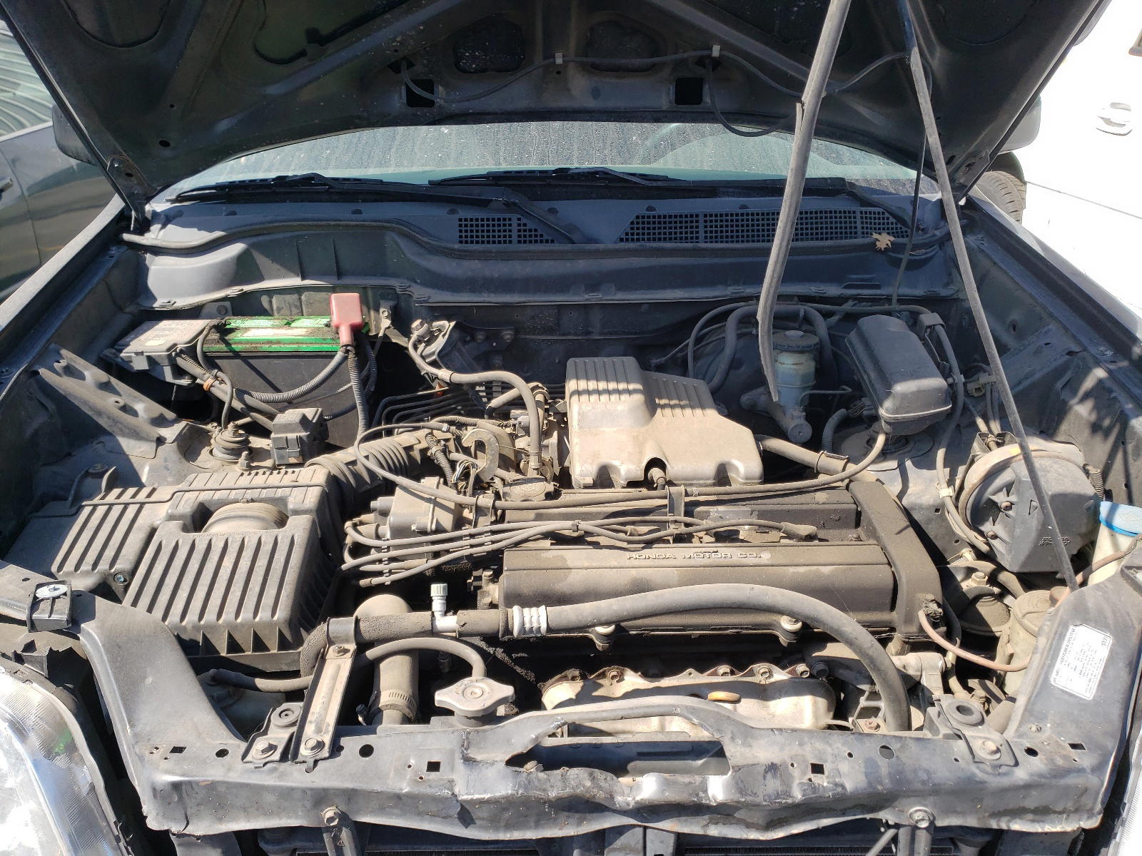 Photo 7 from auction – 2000 HONDA CR-V EX with VIN JHLRD1864YC045403