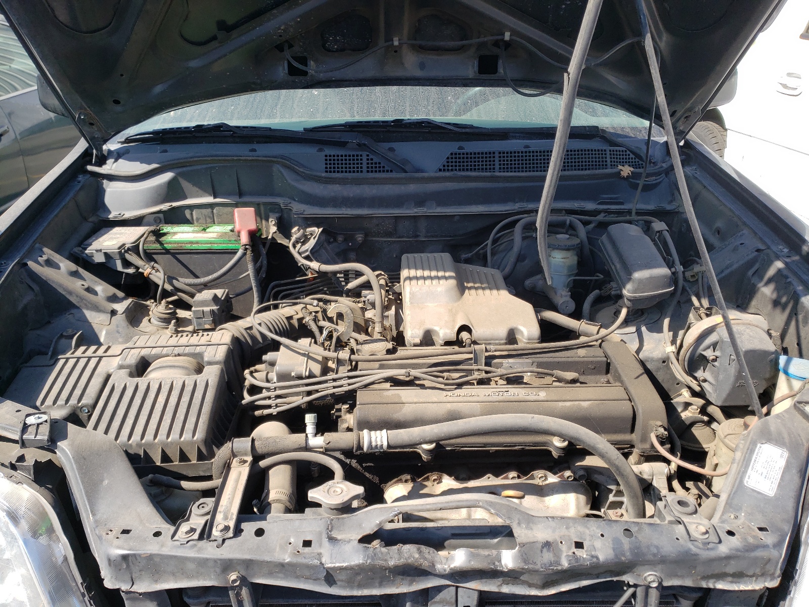 Zdjęcie 7 z aukcji – 2000 HONDA CR-V EX z VIN JHLRD1864YC045403