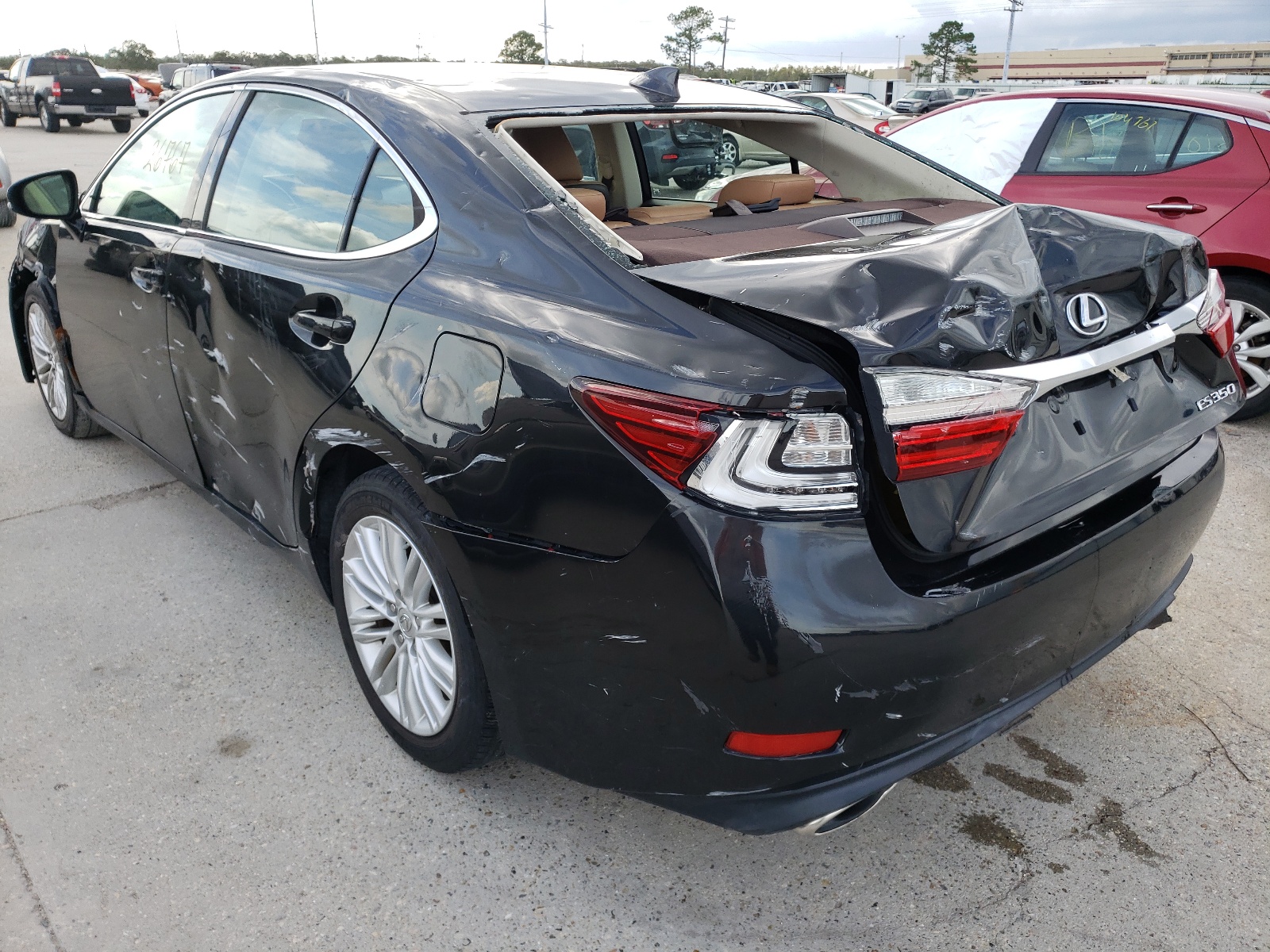 صورة رقم 3 من المزاد - 2016 LEXUS ES 350 مع VIN 58ABK1GG4GU025325