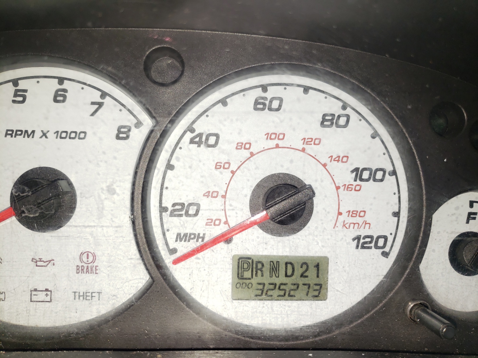 Photo 8 from auction – 2001 FORD ESCAPE XLT with VIN 1FMYU03141KF62531