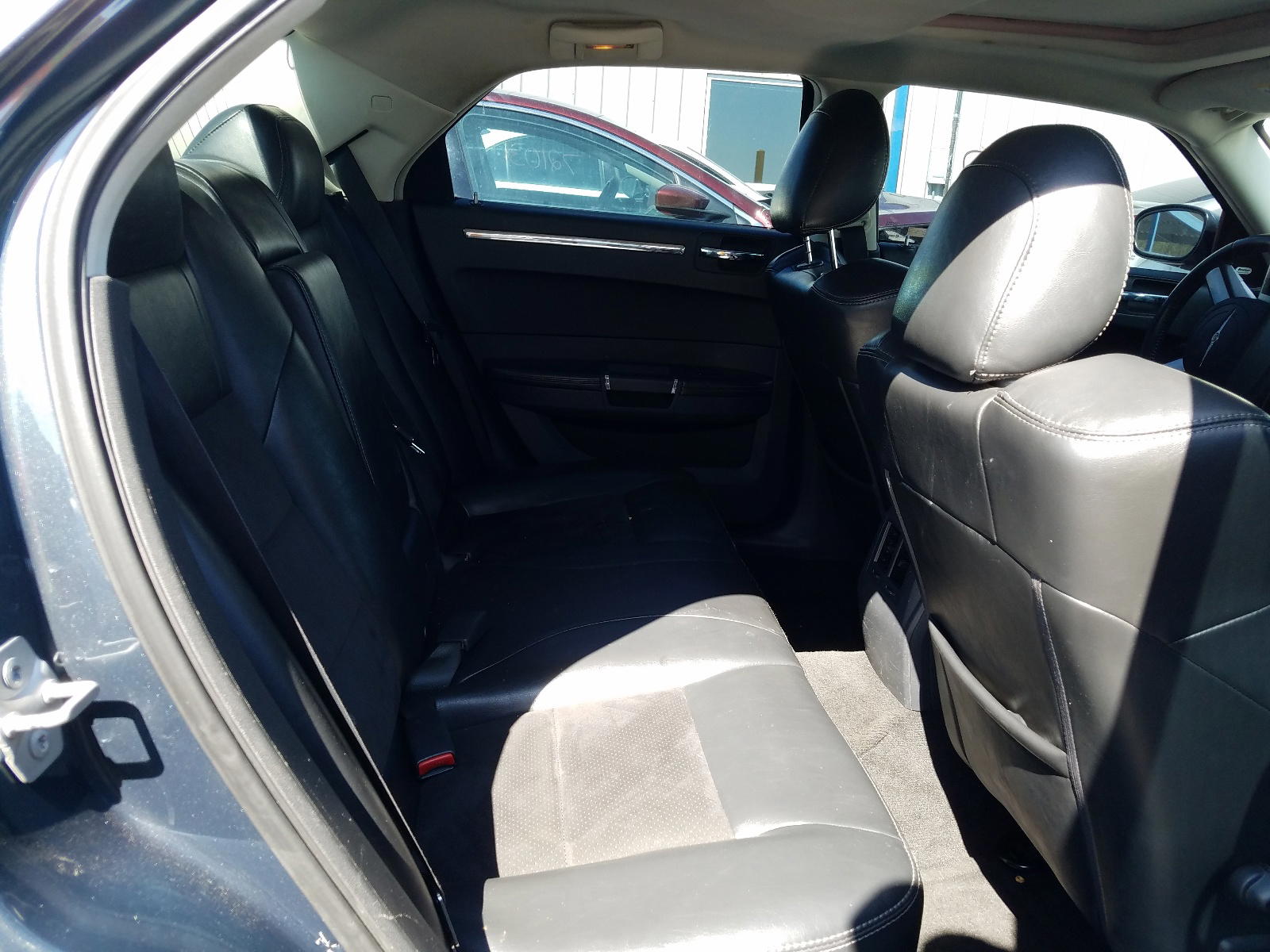 Photo 6 from auction – 2008 CHRYSLER 300 with VIN 2C3LA63H38H124919