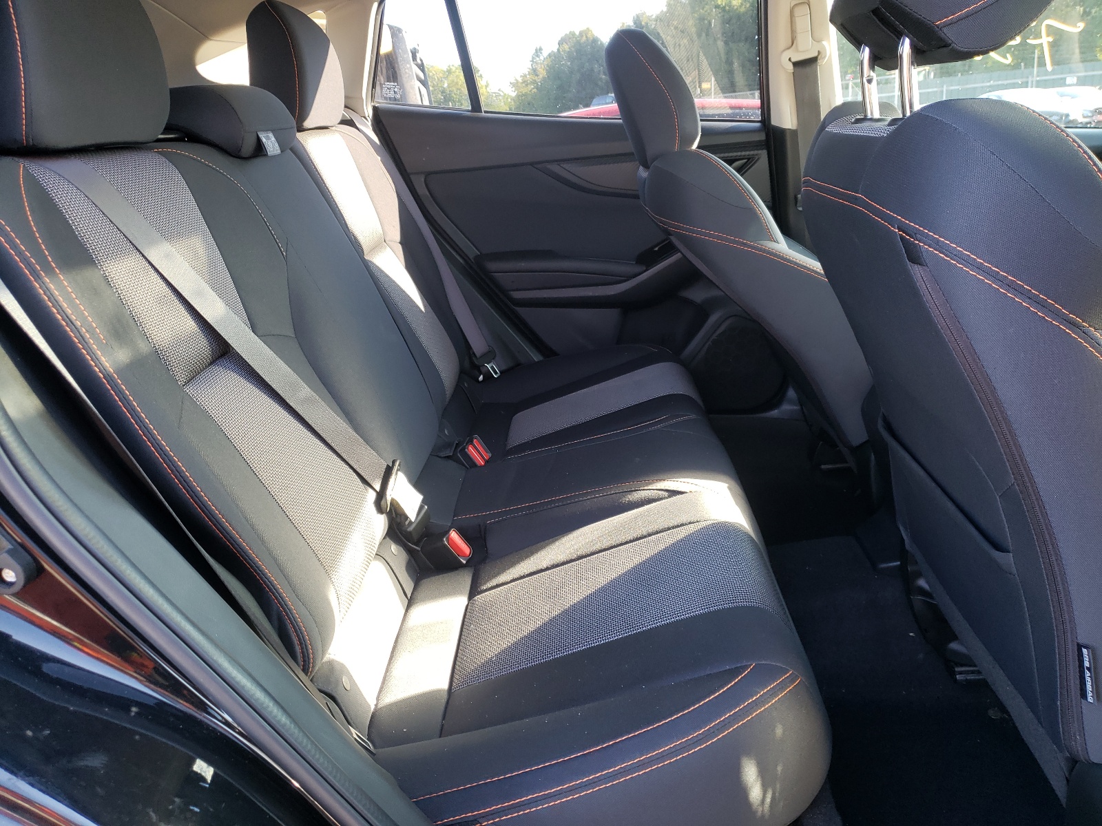 Photo 6 from auction – 2019 SUBARU CROSSTREK with VIN JF2GTADC1K8227297